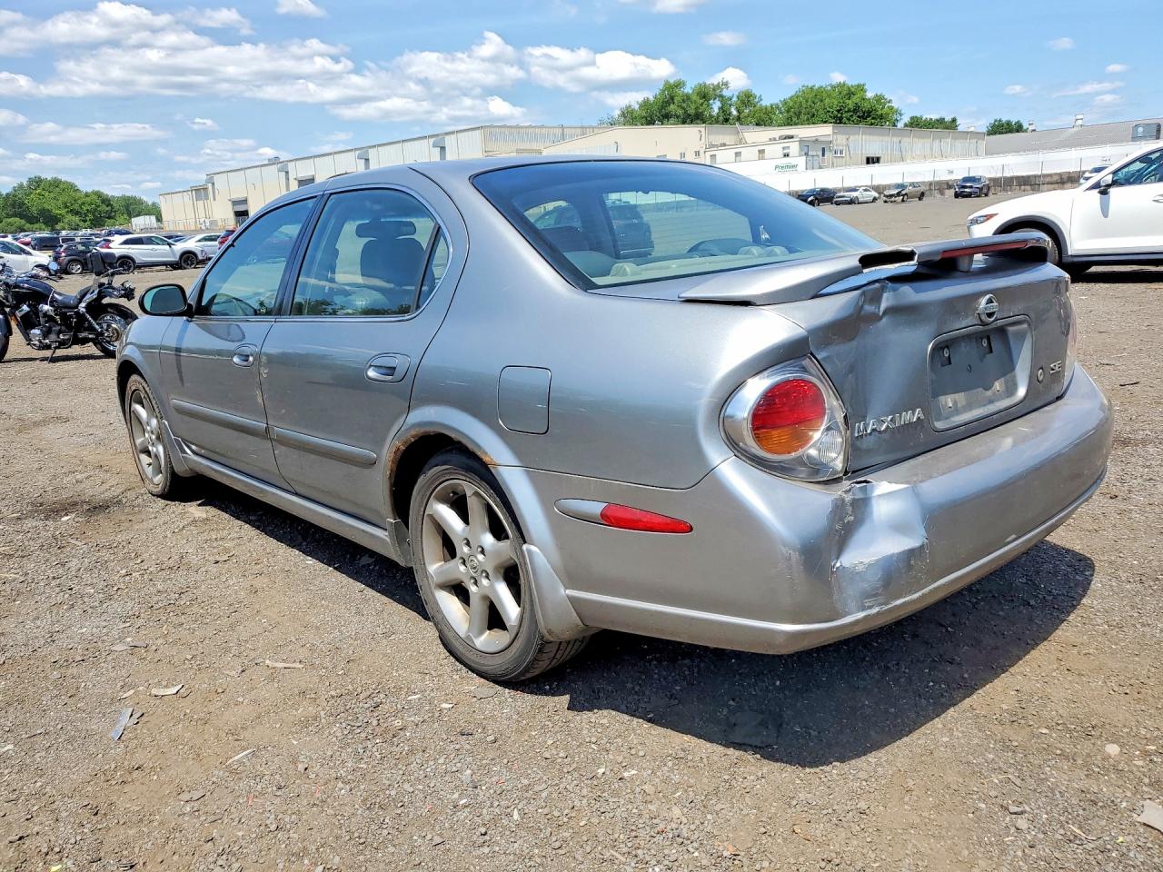 2003 Nissan Maxima Gle/se Gray vin: JN1DA31AX3T427604