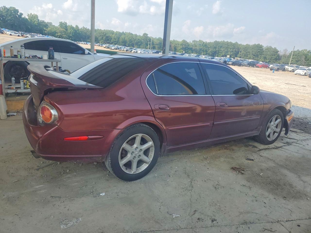 2002 Nissan Maxima Burgundy vin: JN1DA31D52T410105