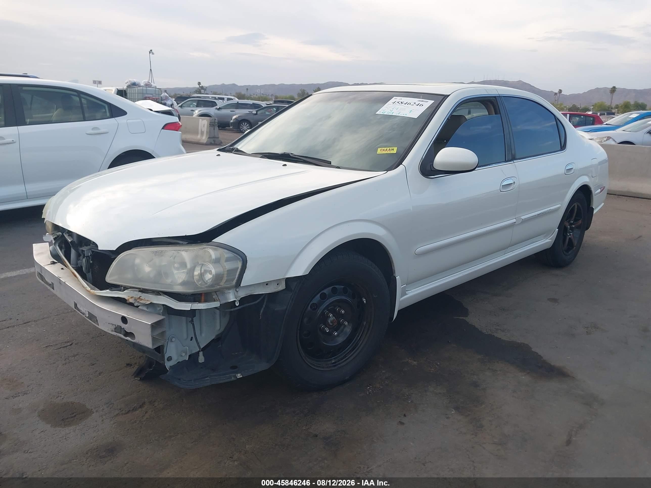 2002 Nissan Maxima Gle White vin: JN1DA31D52T442049