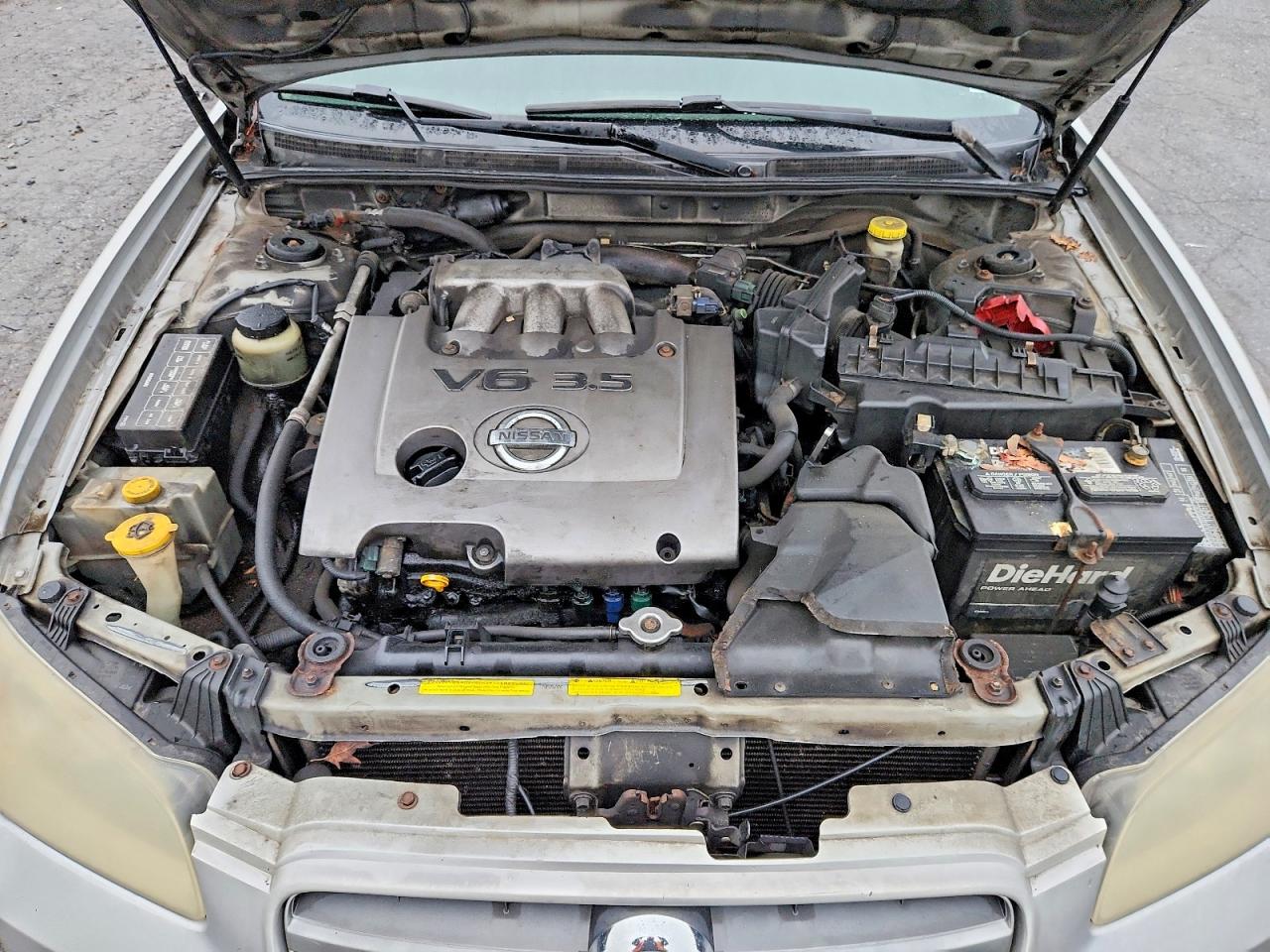 2003 Nissan Maxima Silver vin: JN1DA31D73T501247