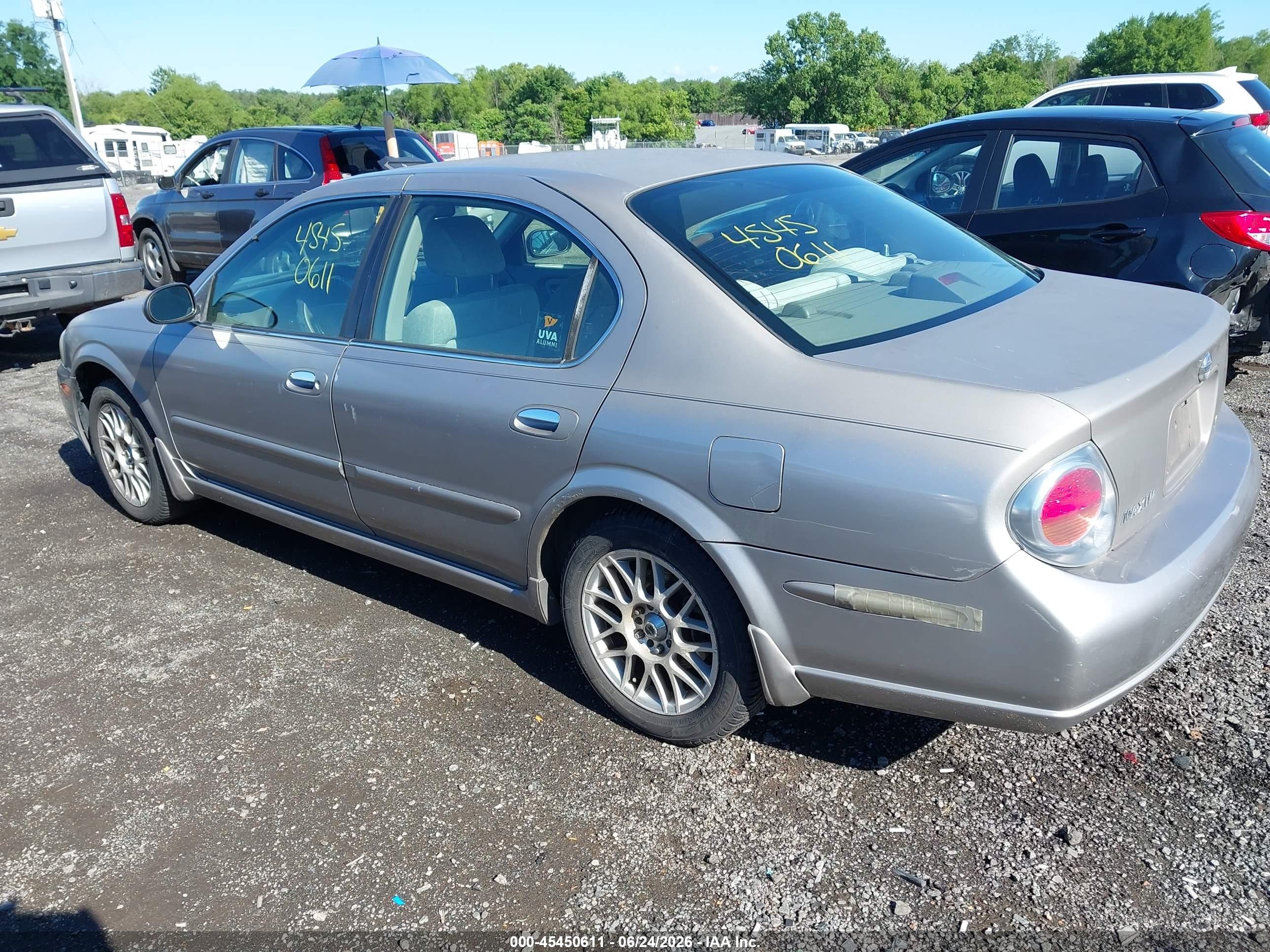 2002 Nissan Maxima Gxe Silver vin: JN1DA31D82T413984