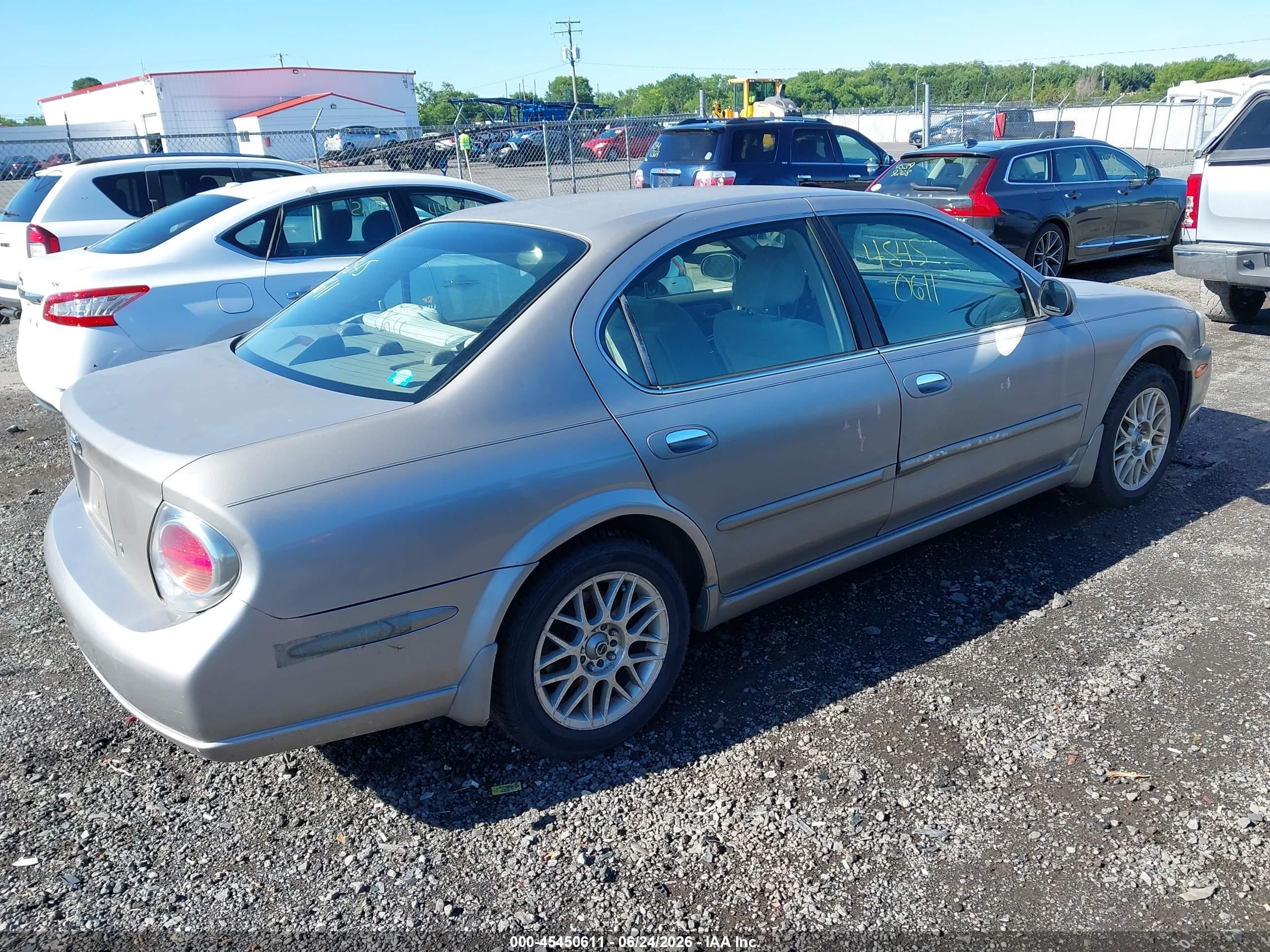 2002 Nissan Maxima Gxe Silver vin: JN1DA31D82T413984