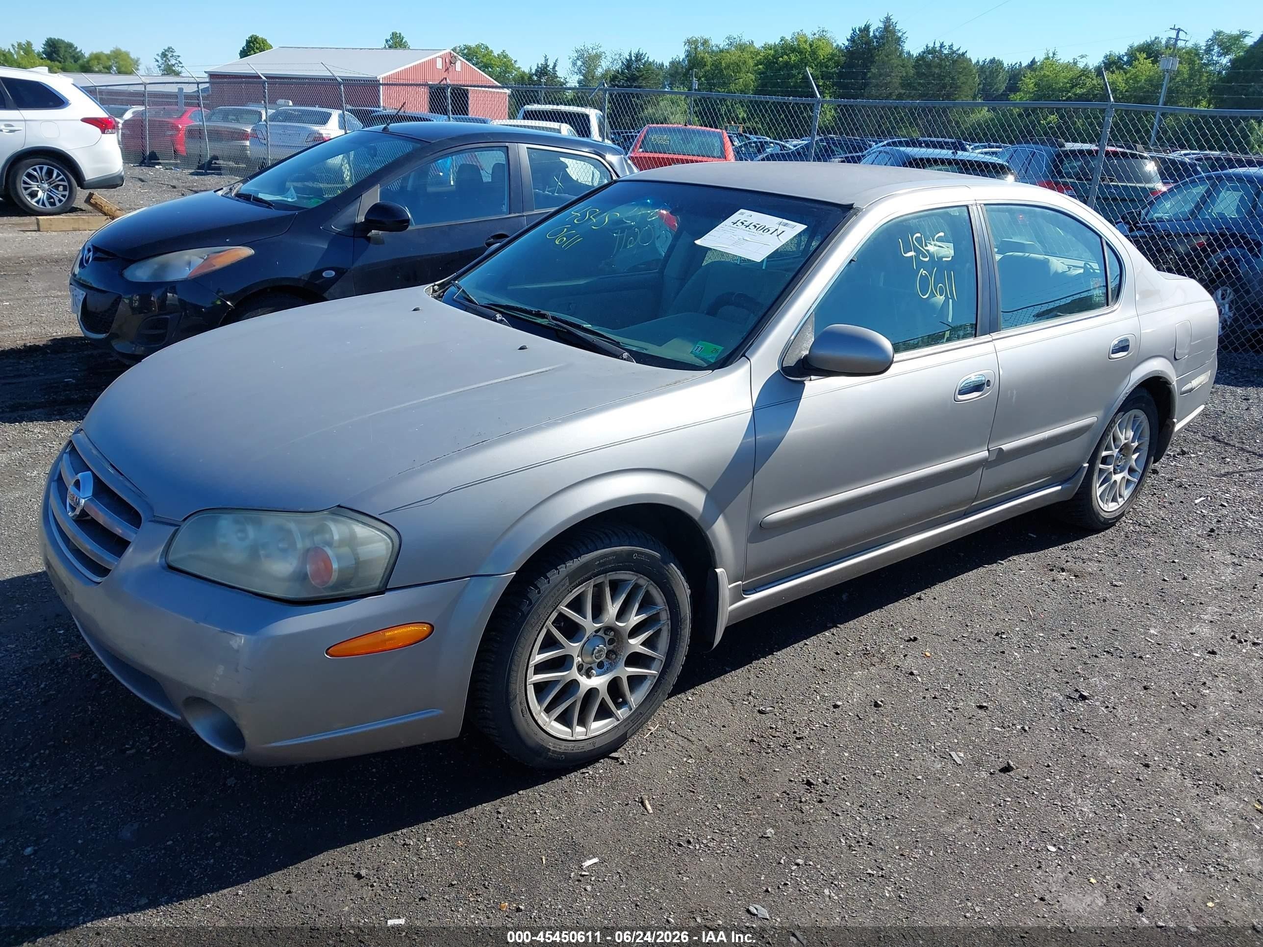 2002 Nissan Maxima Gxe Silver vin: JN1DA31D82T413984