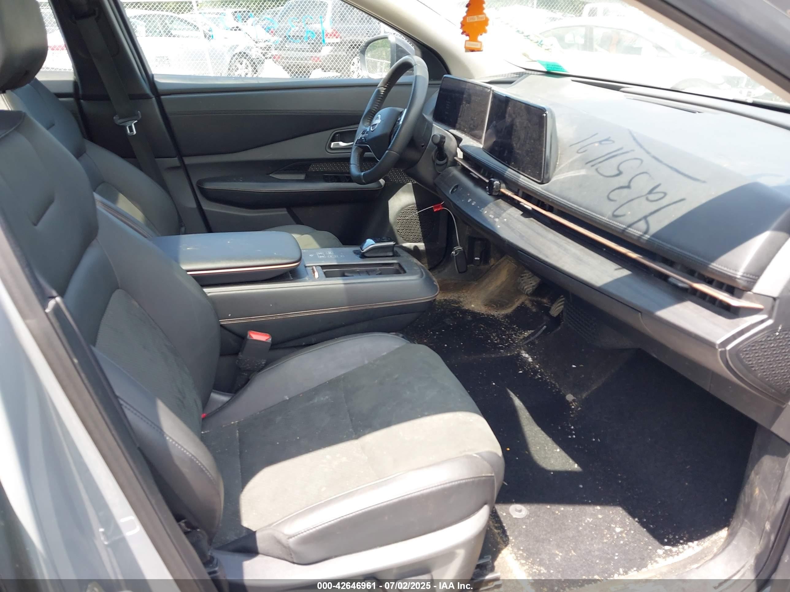 2024 Nissan Ariya Evolve+ Gray vin: JN1DF0BB0RM732376