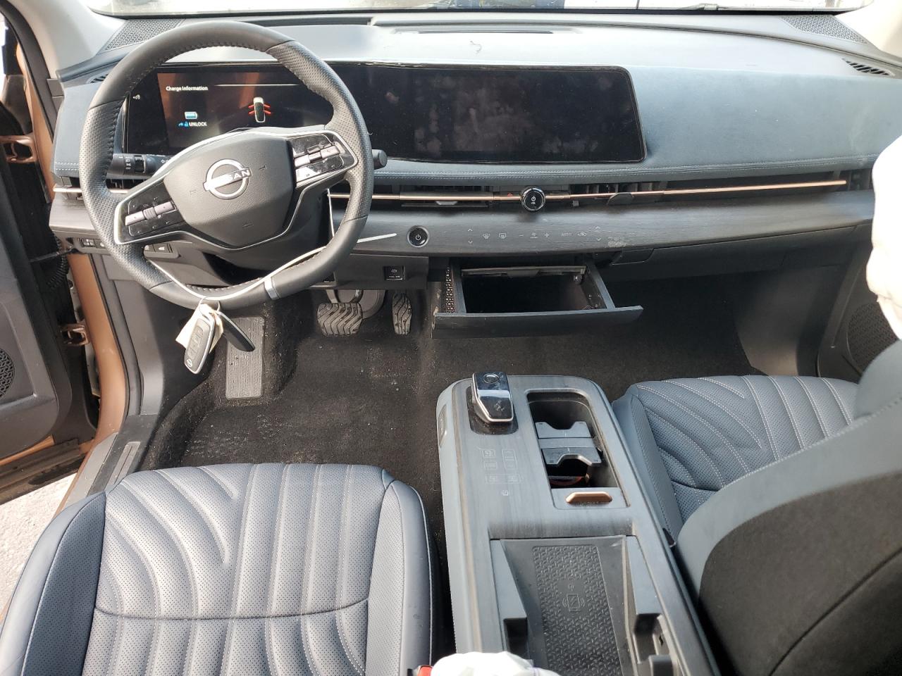2024 Nissan Ariya Platinum + Gold vin: JN1DF0CD1RM730183