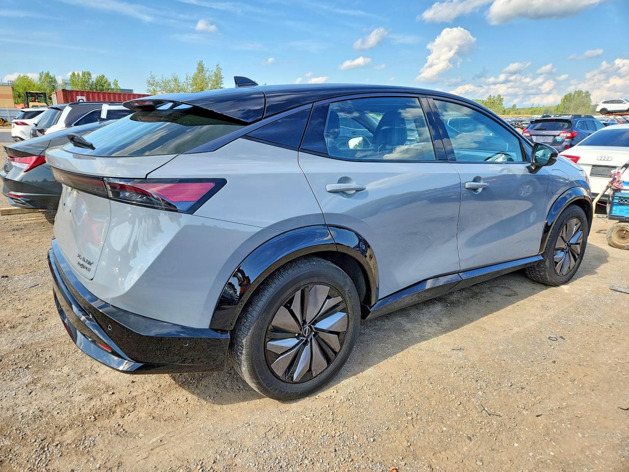 2024 Nissan Ariya Platinum + Gray vin: JN1DF0CD5RM742305