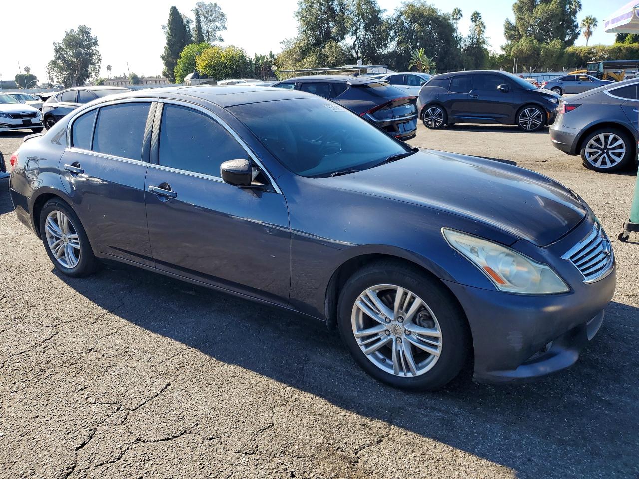 2011 Infiniti G25 Sedan Base Gray vin: JN1DV6AP1BM601062