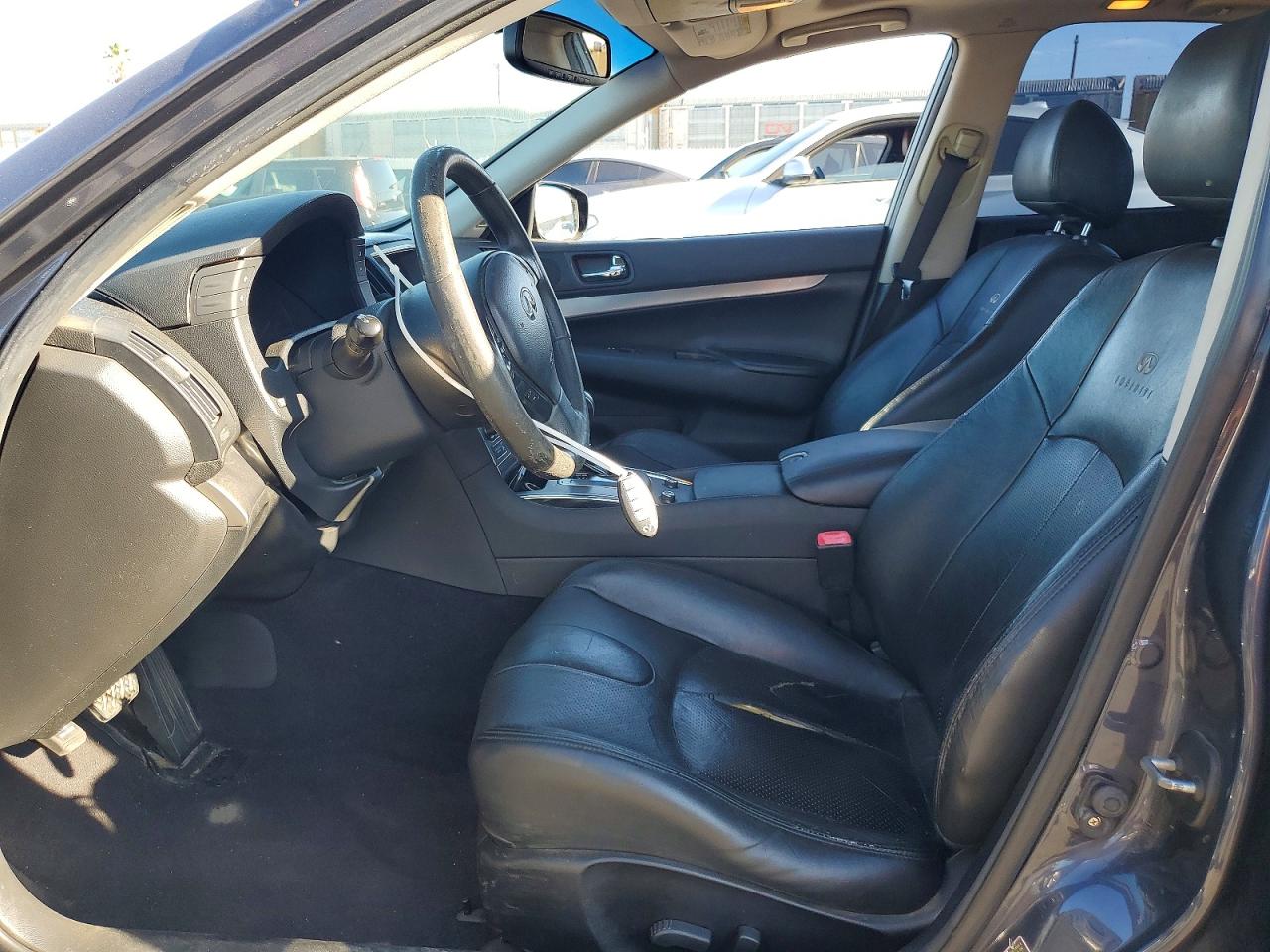 2011 Infiniti G25 Sedan Base Gray vin: JN1DV6AP1BM601062