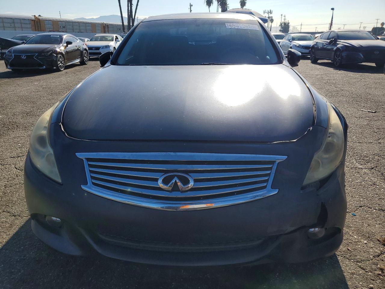 2011 Infiniti G25 Sedan Base Gray vin: JN1DV6AP1BM601062