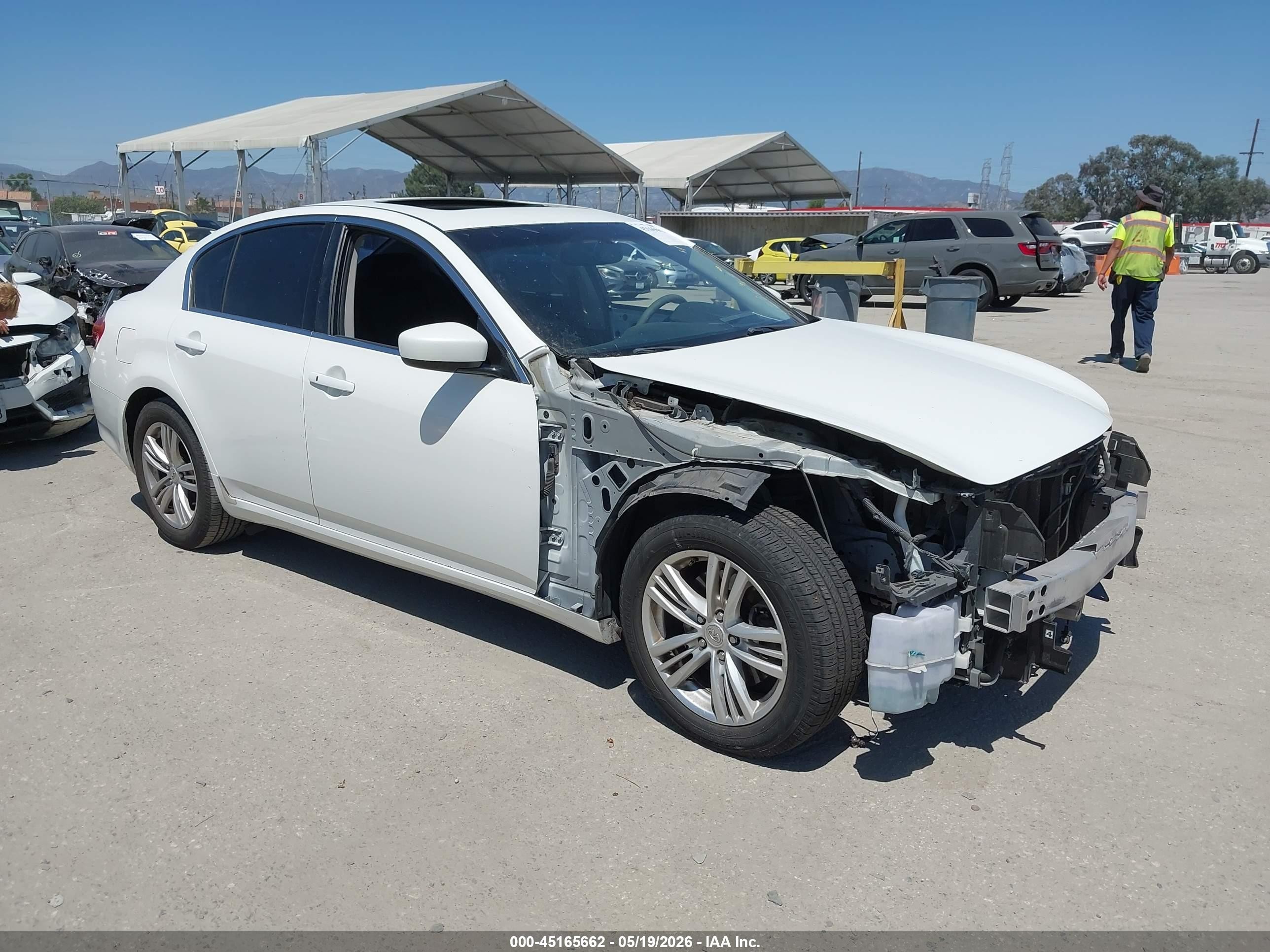 2012 Infiniti G25 Journey White vin: JN1DV6AP1CM700336