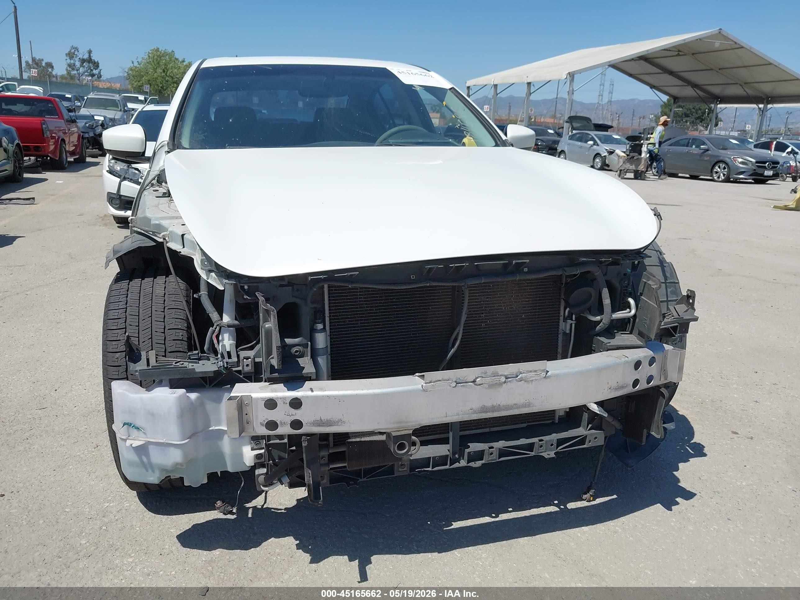 2012 Infiniti G25 Journey White vin: JN1DV6AP1CM700336