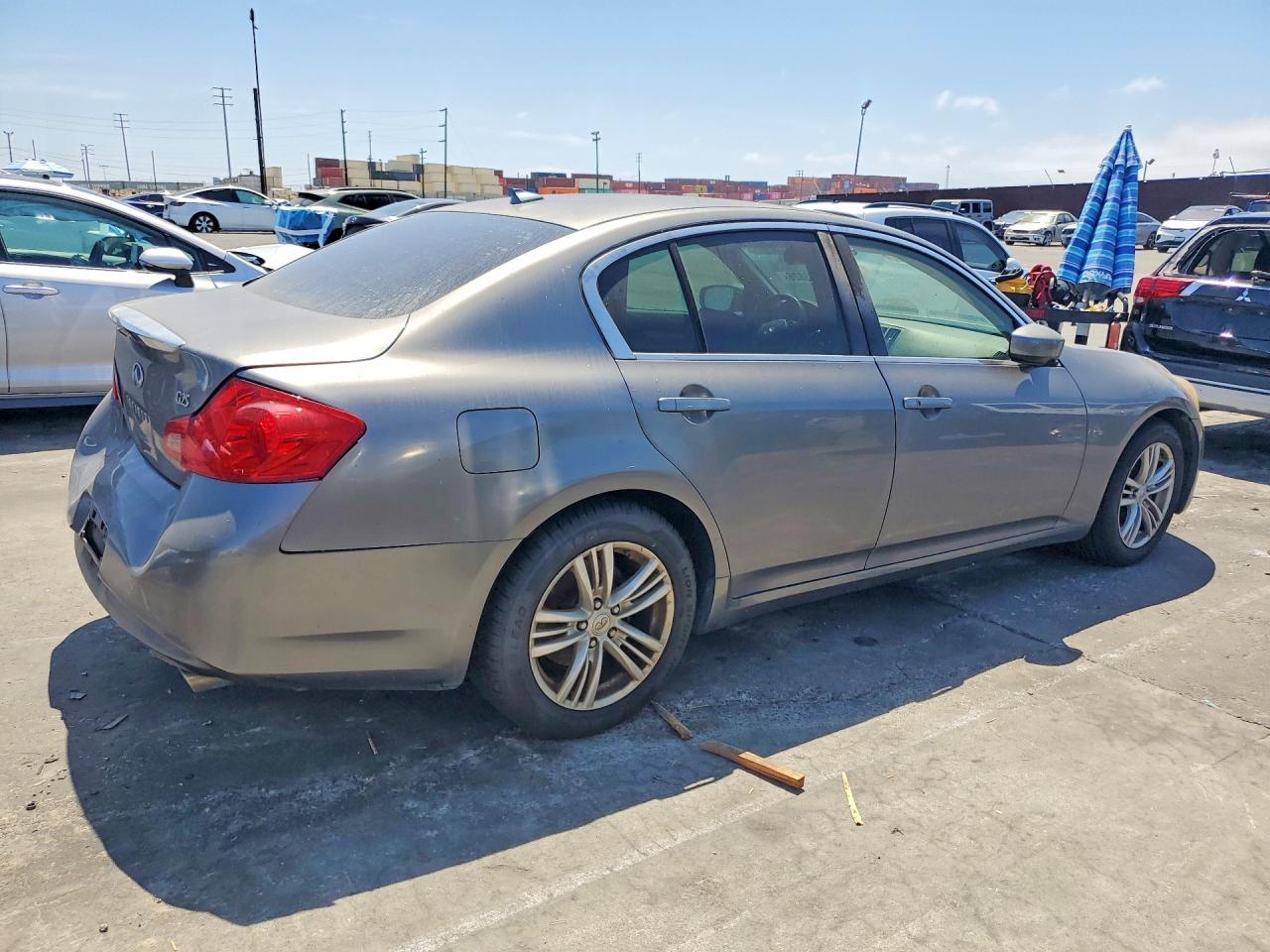 2012 Infiniti G25 Sedan Base Серый vin: JN1DV6AP1CM811484