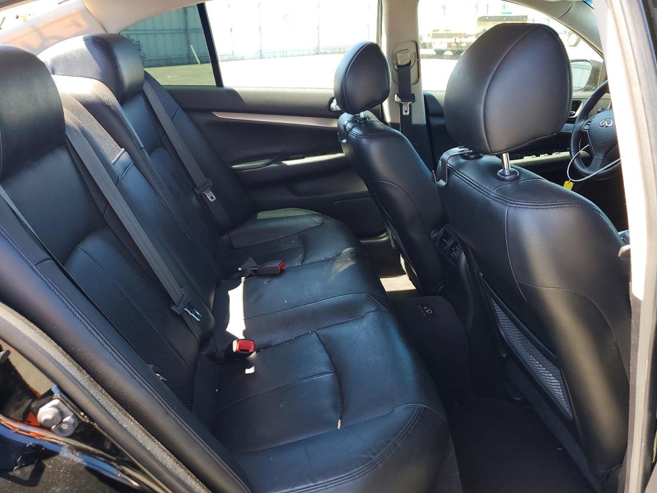 2011 Infiniti G25 Sedan Base Черный vin: JN1DV6AP2BM600695