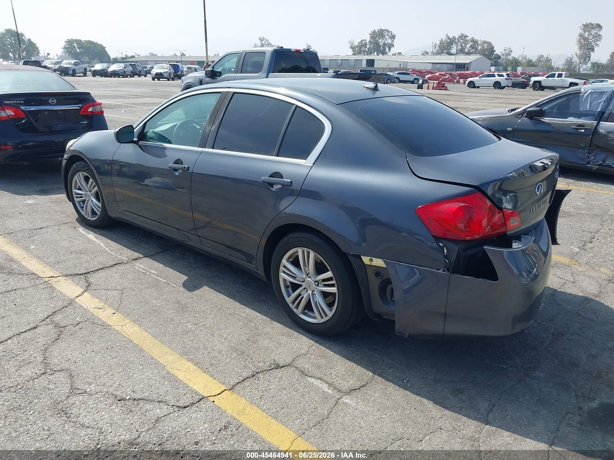 2011 Infiniti G25 Journey Blue vin: JN1DV6AP2BM830883