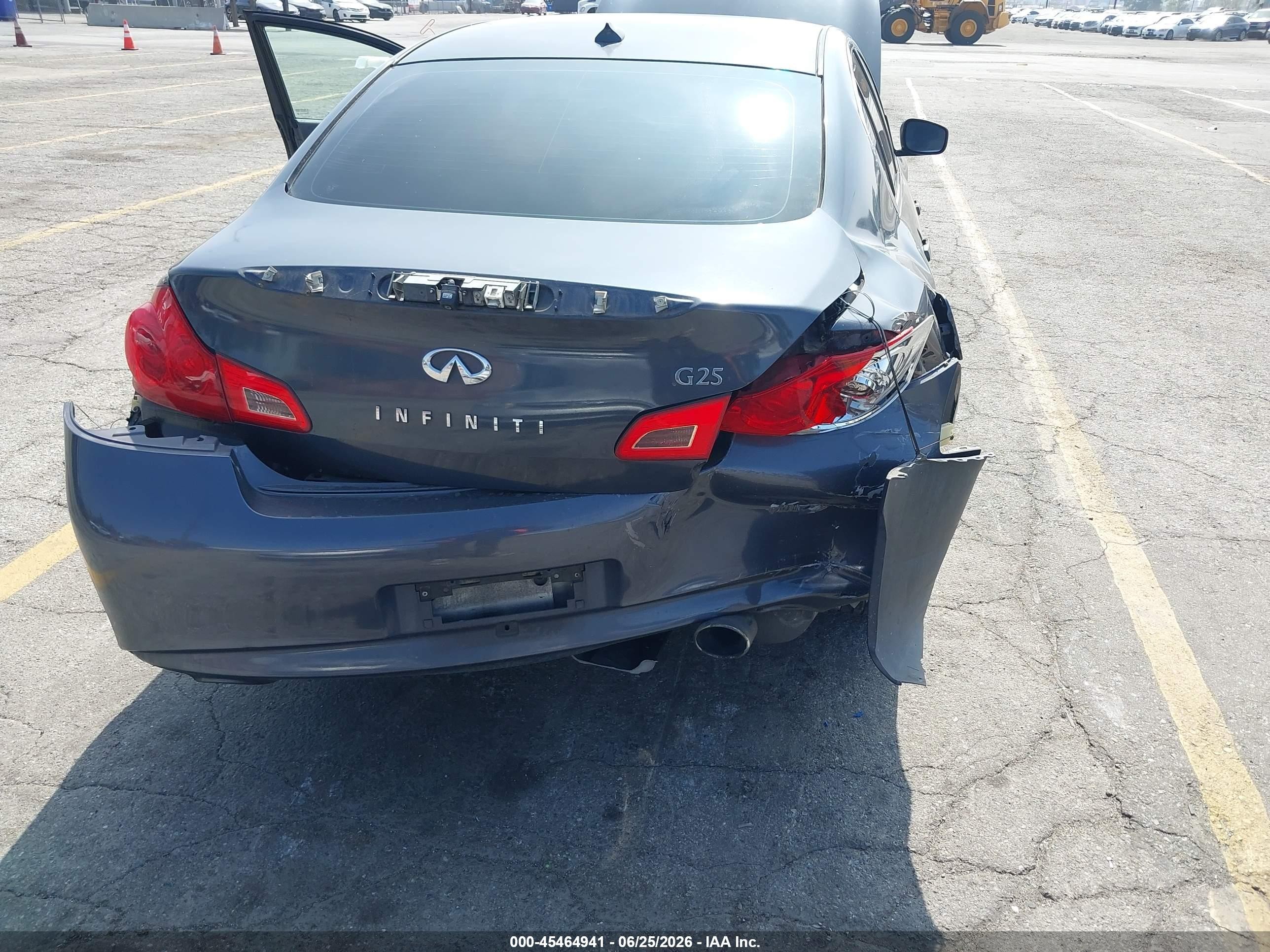 2011 Infiniti G25 Journey Blue vin: JN1DV6AP2BM830883