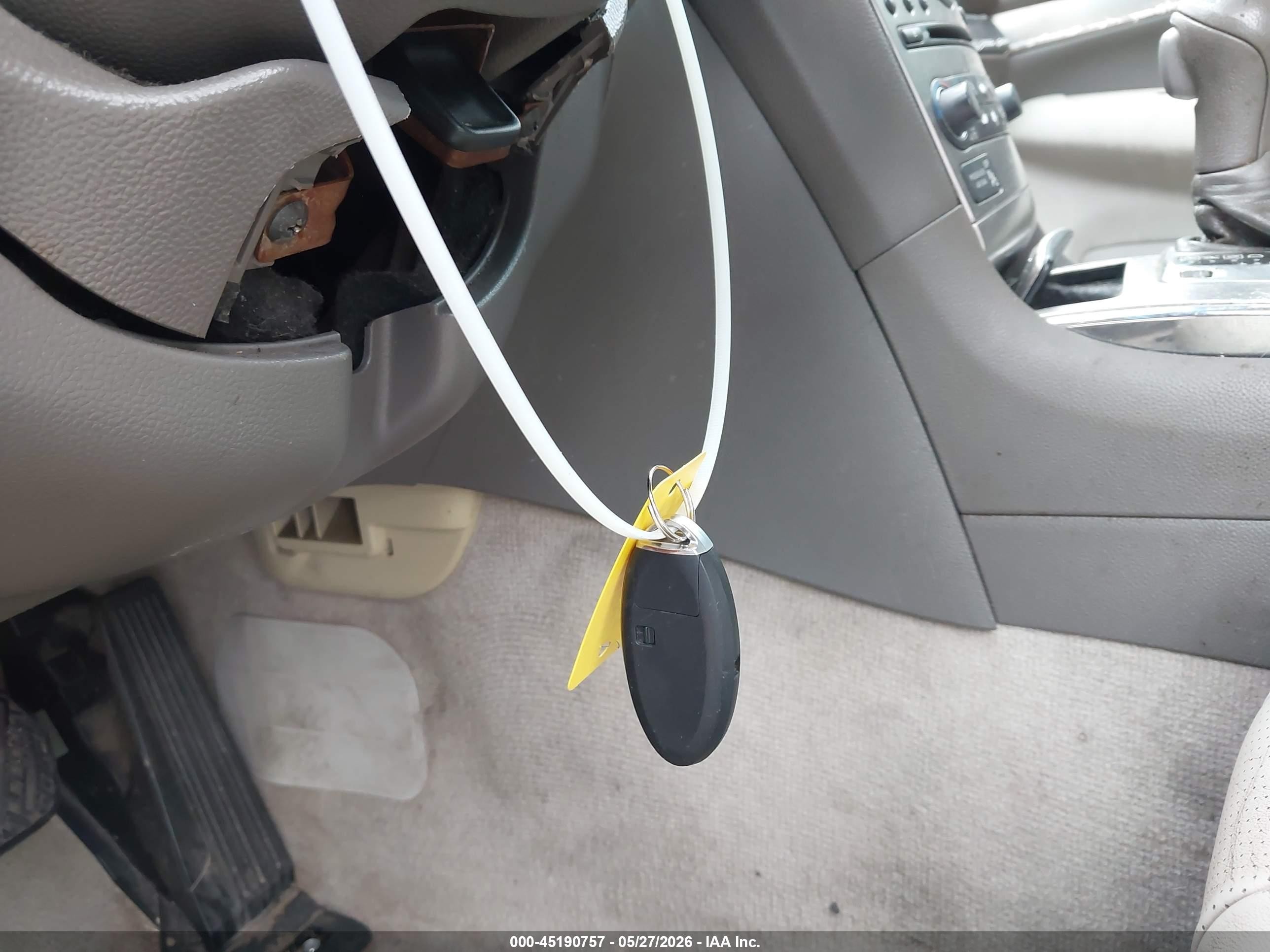 2012 Infiniti G25 Journey Gray vin: JN1DV6AP2CM812448