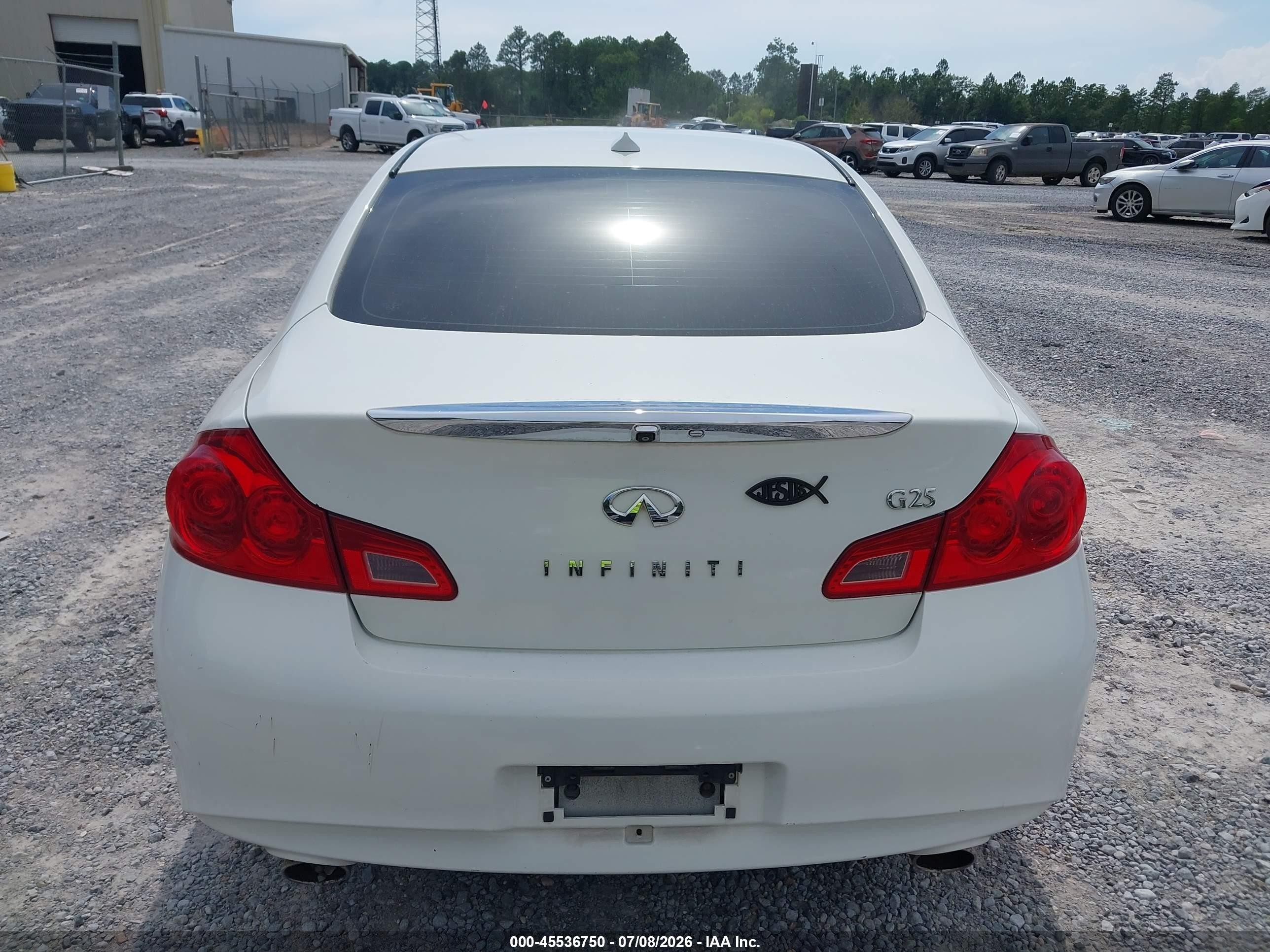 2011 Infiniti G25 Journey White vin: JN1DV6AP3BM830794