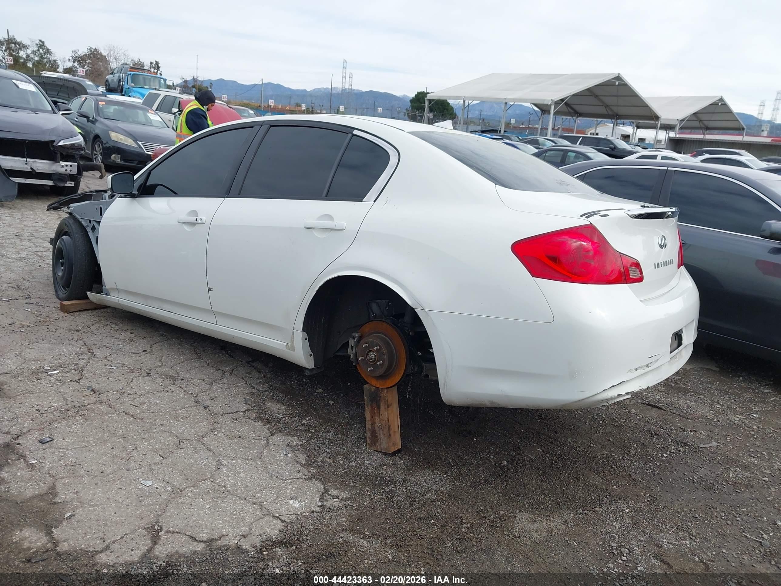 2012 Infiniti G25 Journey White vin: JN1DV6AP4CM700766