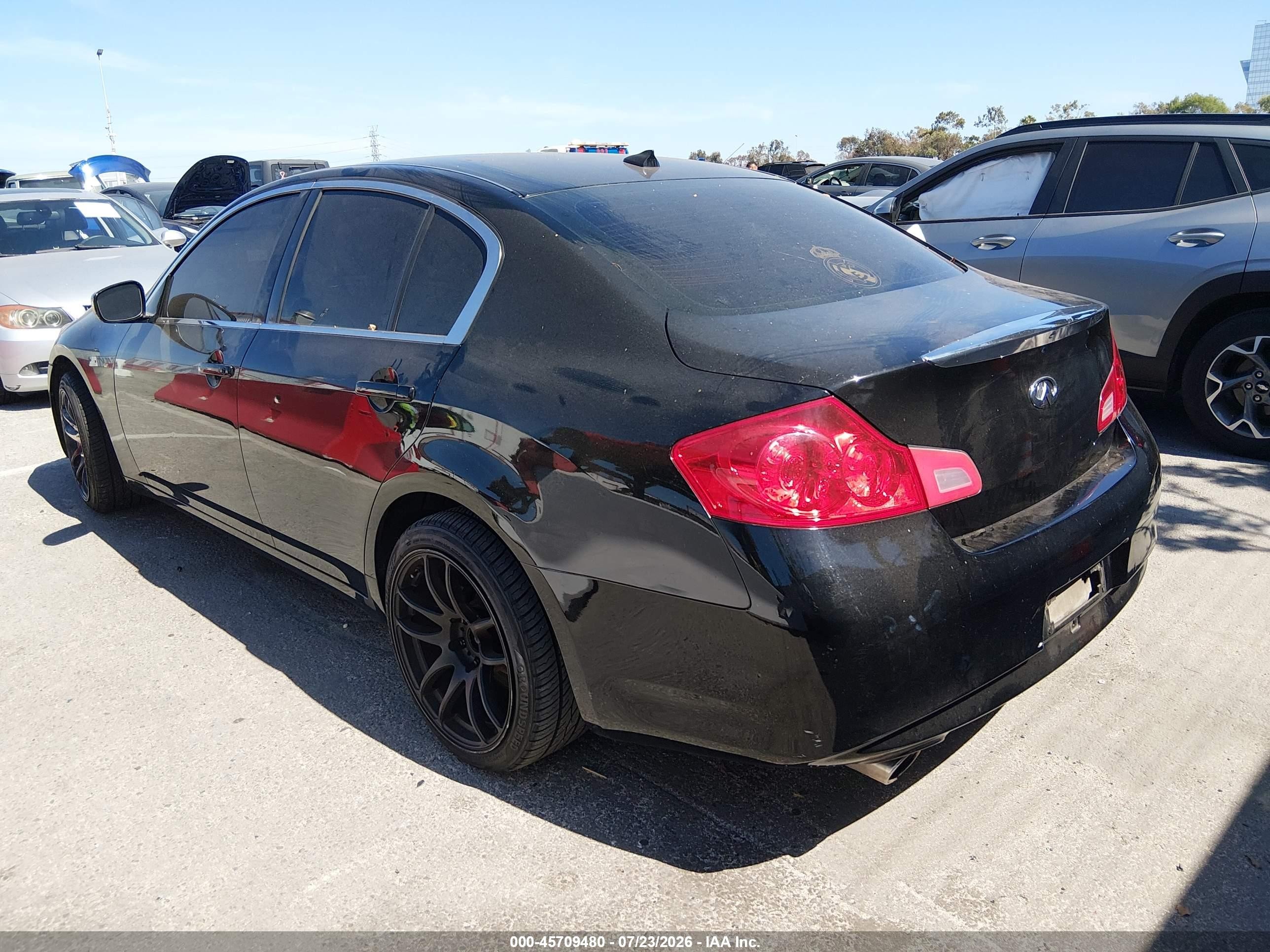 2011 Infiniti G25   Черный vin: JN1DV6AP5BM600433