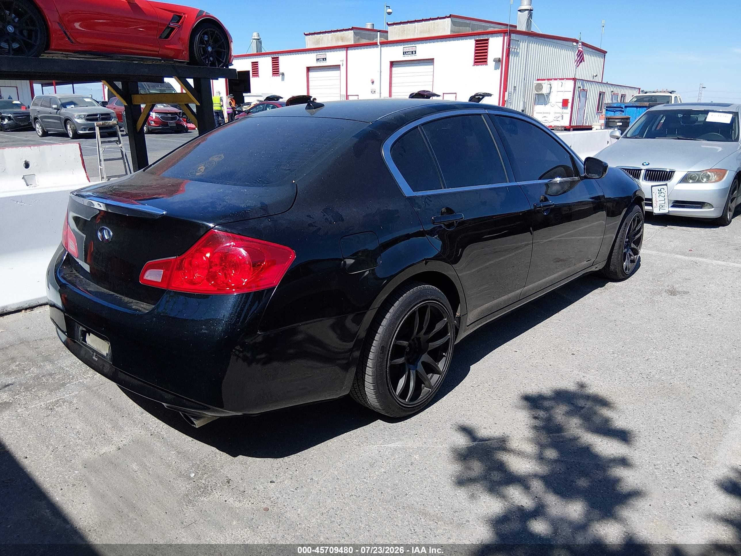 2011 Infiniti G25   Черный vin: JN1DV6AP5BM600433