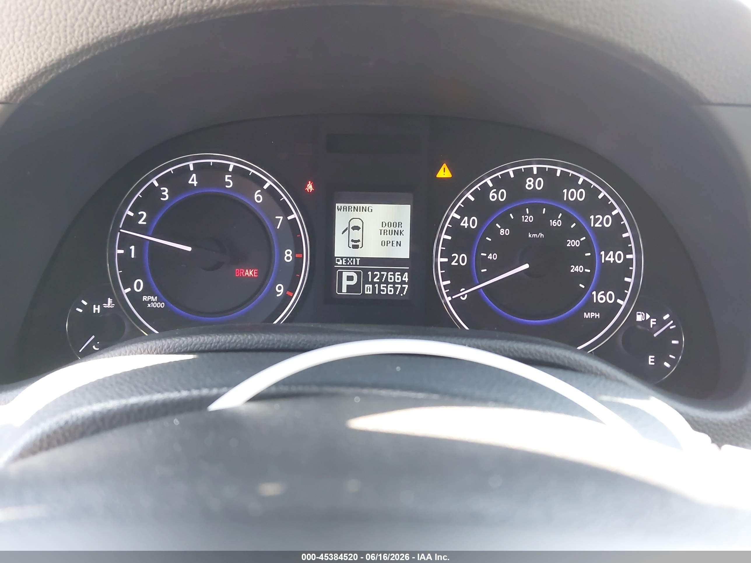 2011 Infiniti G25 Journey Silver vin: JN1DV6AP5BM830375
