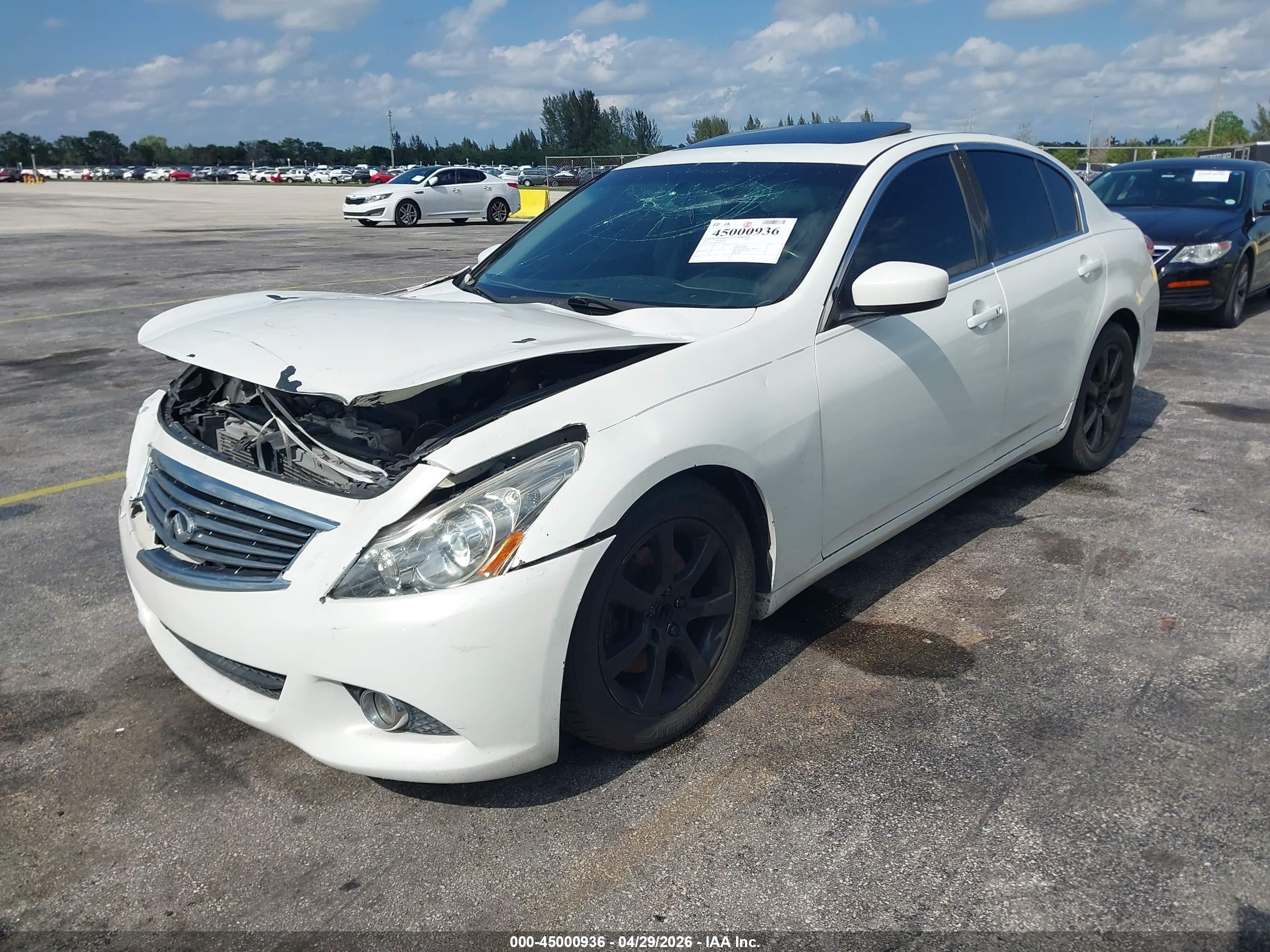 2012 Infiniti G25 Journey White vin: JN1DV6AP8CM811160