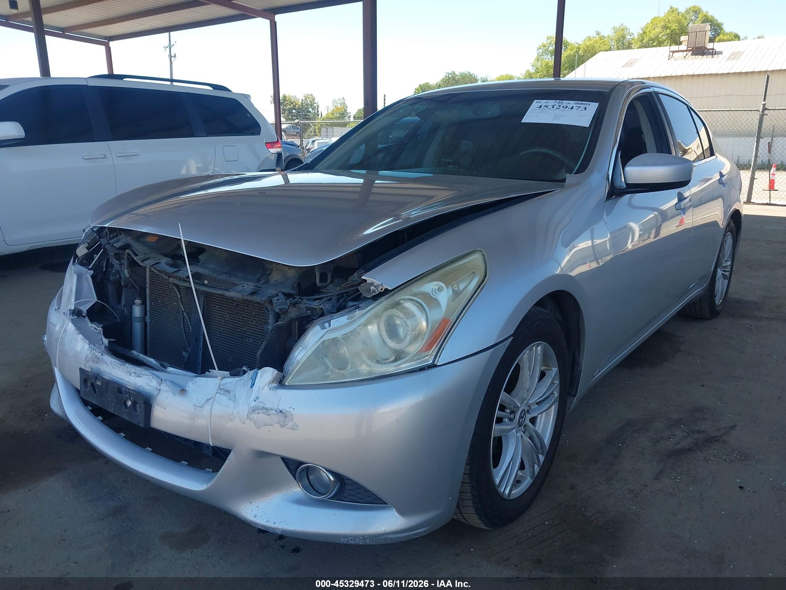 2011 Infiniti G25 Journey Silver vin: JN1DV6AP9BM600094