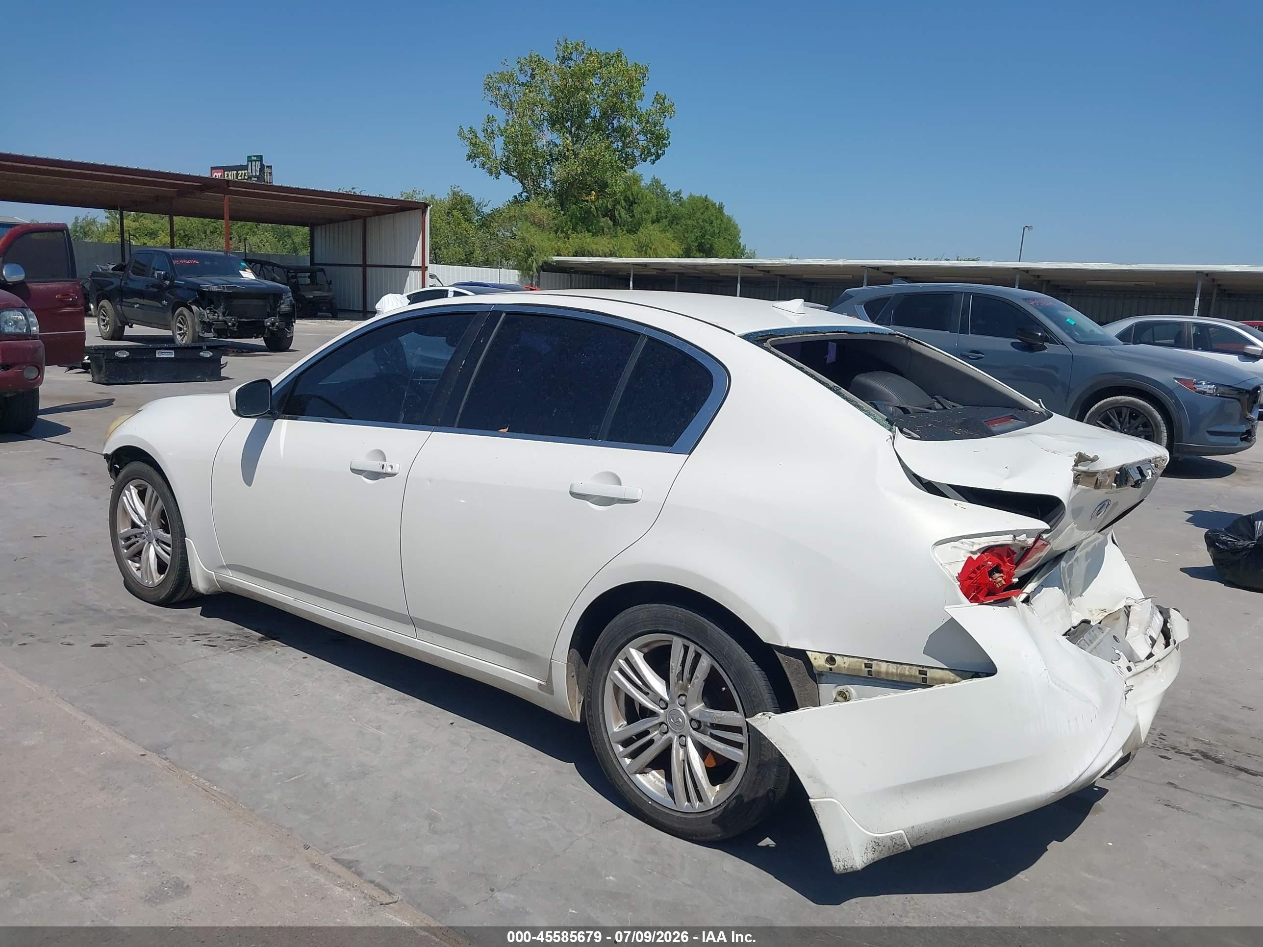 2011 Infiniti G25 Journey White vin: JN1DV6AP9BM831190