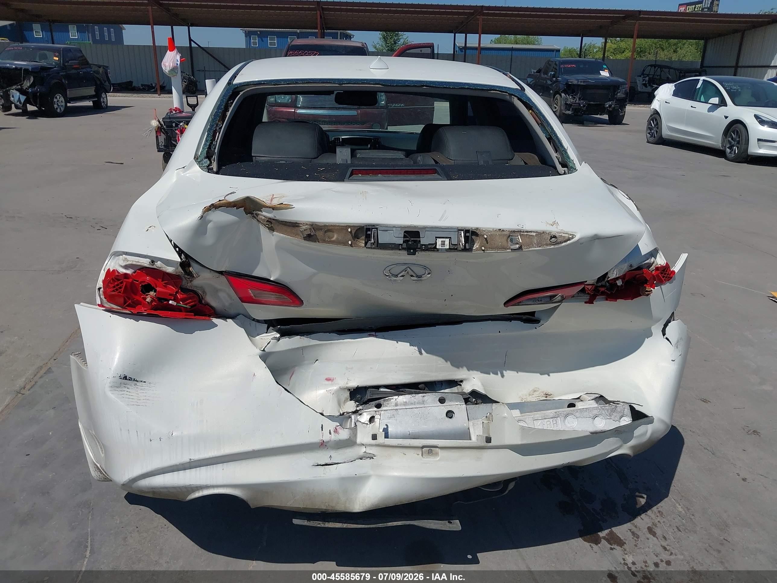 2011 Infiniti G25 Journey White vin: JN1DV6AP9BM831190