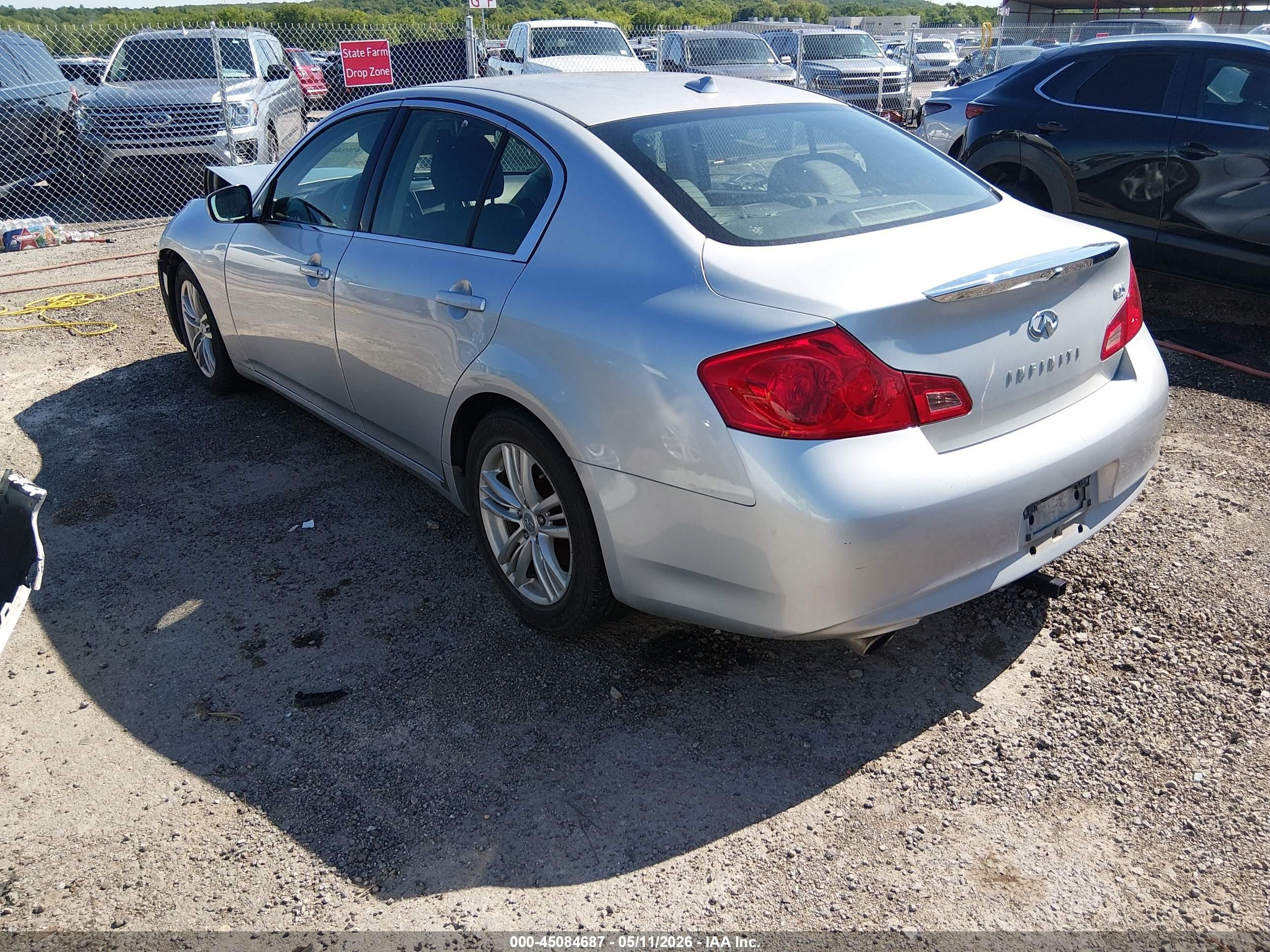 2011 Infiniti G25 Journey Silver vin: JN1DV6AP9BM831271