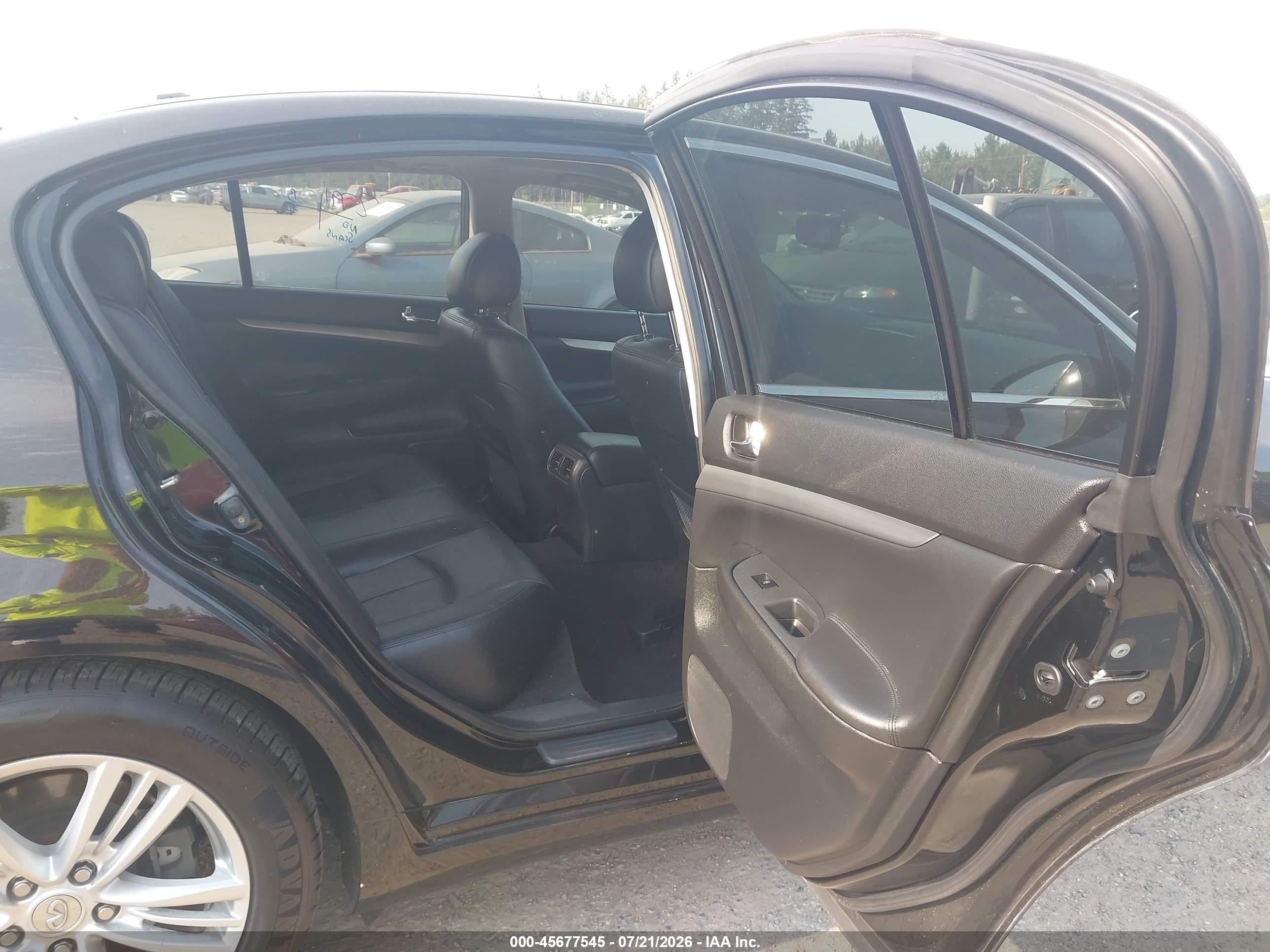 2011 Infiniti G25 Journey Black vin: JN1DV6APXBM830582