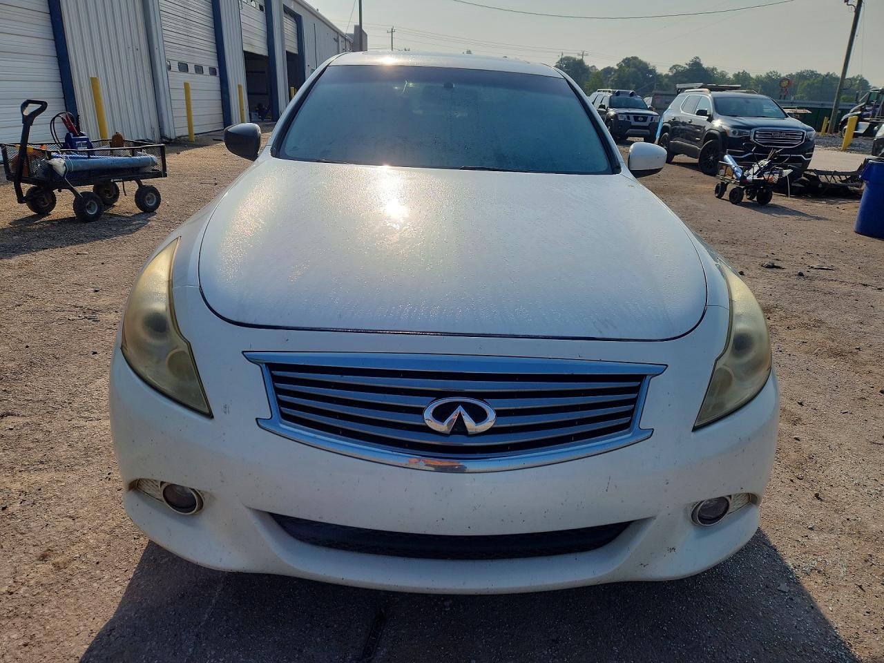 2012 Infiniti G25 Sedan X White vin: JN1DV6AR1CM731099