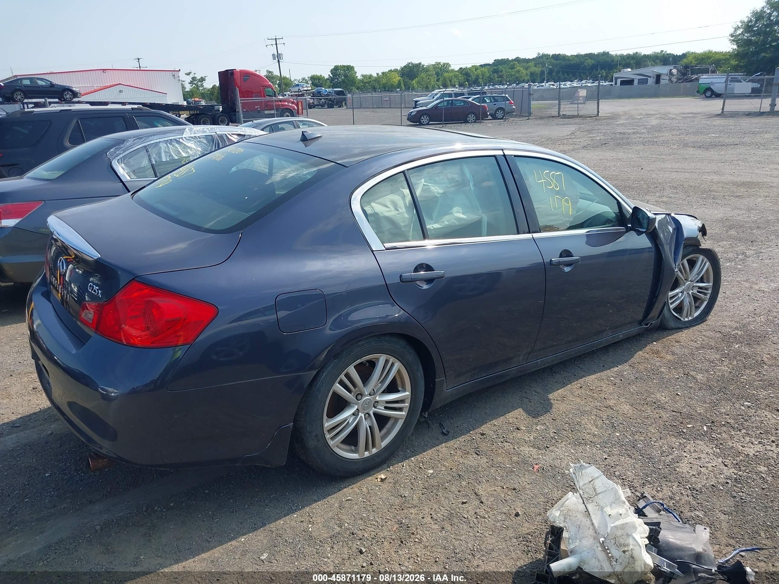 2011 Infiniti G25x   Blue vin: JN1DV6AR2BM650708