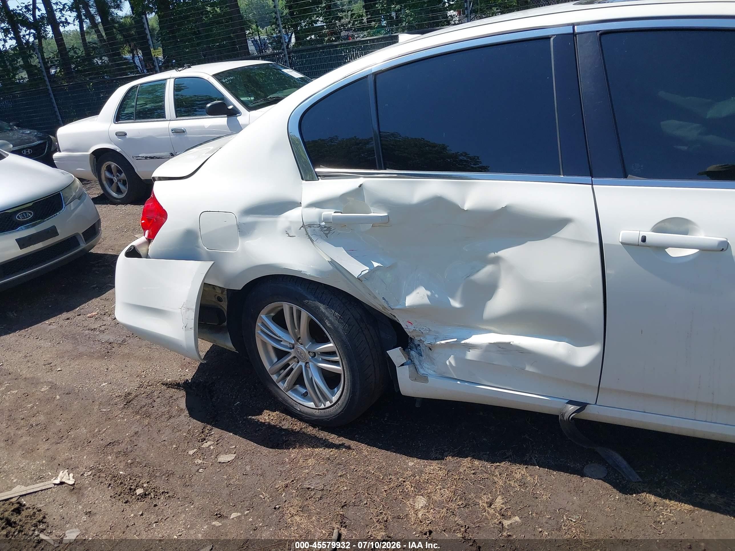 2012 Infiniti G25x White vin: JN1DV6AR2CM860520