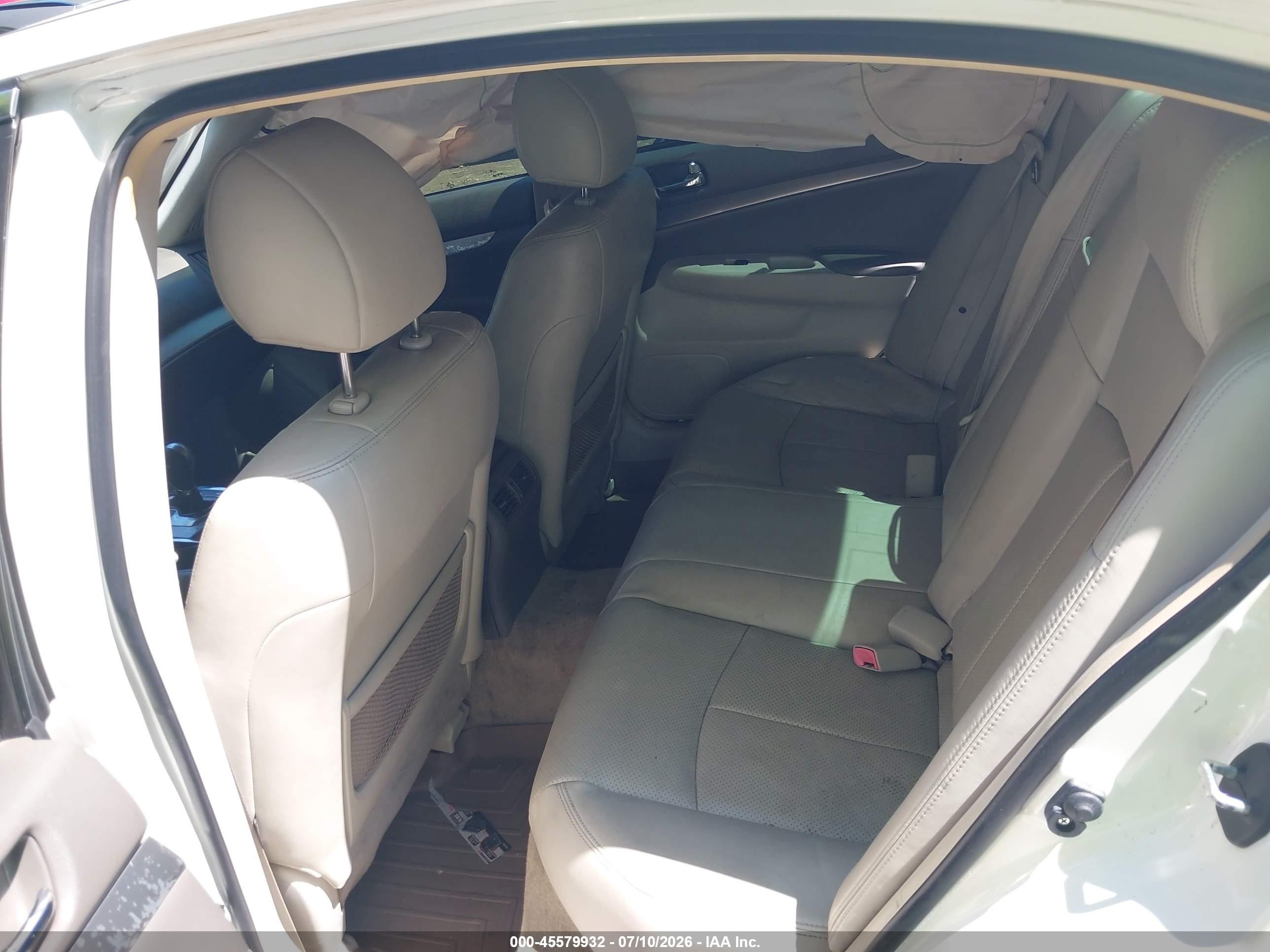 2012 Infiniti G25x White vin: JN1DV6AR2CM860520
