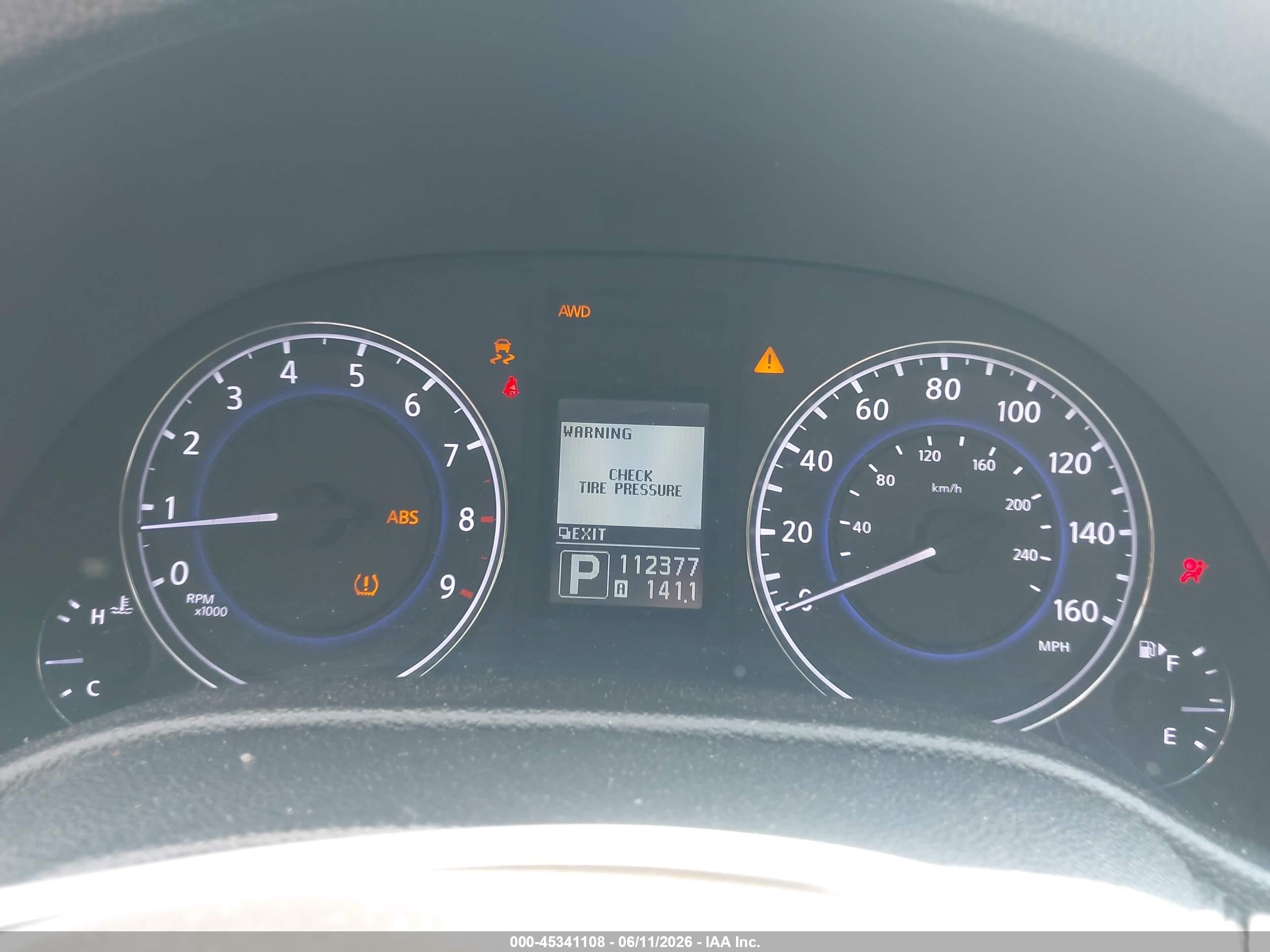 2011 Infiniti G25x   Silver vin: JN1DV6AR3BM450775