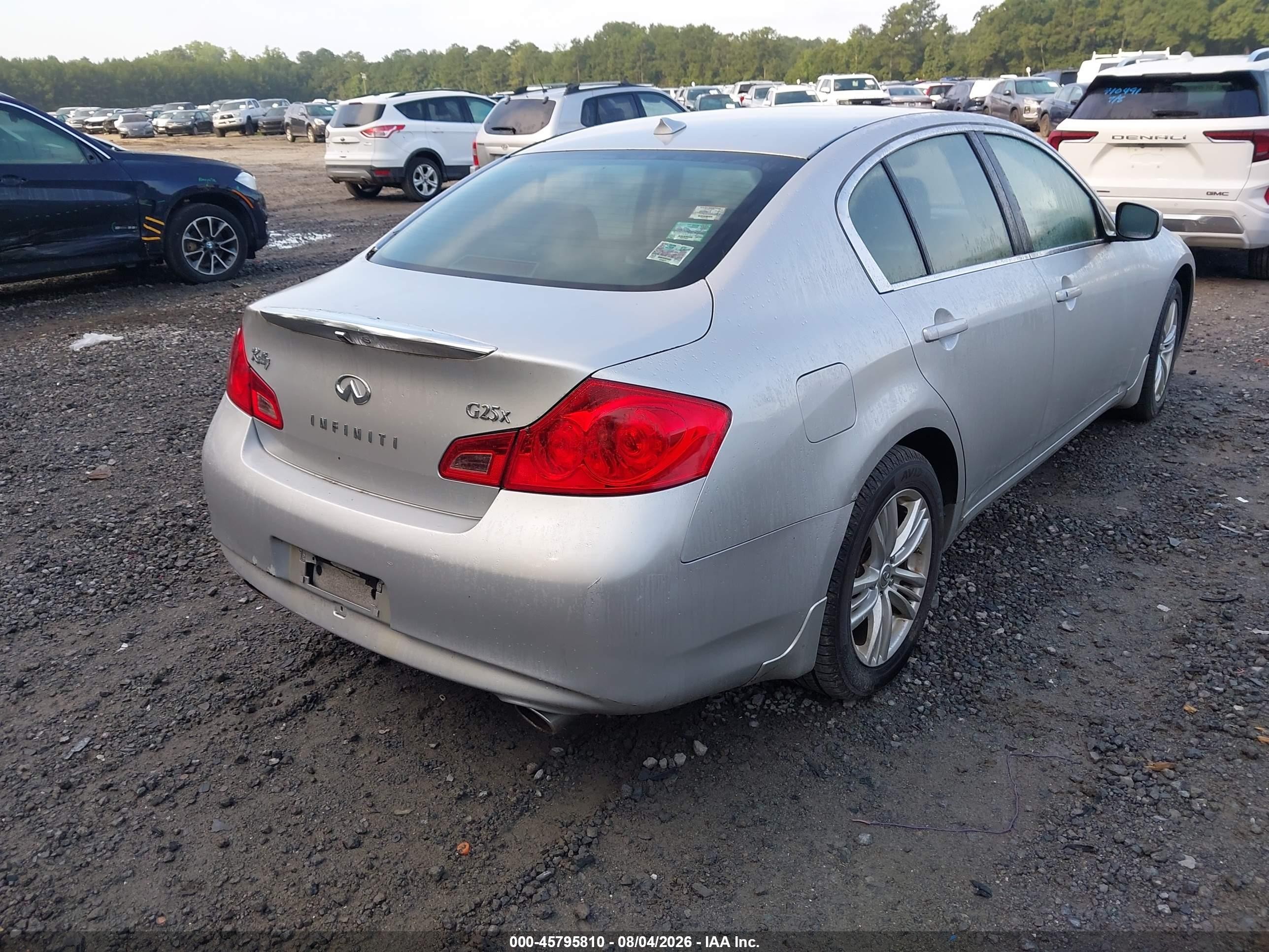 2011 Infiniti G25x Silver vin: JN1DV6AR3BM650829