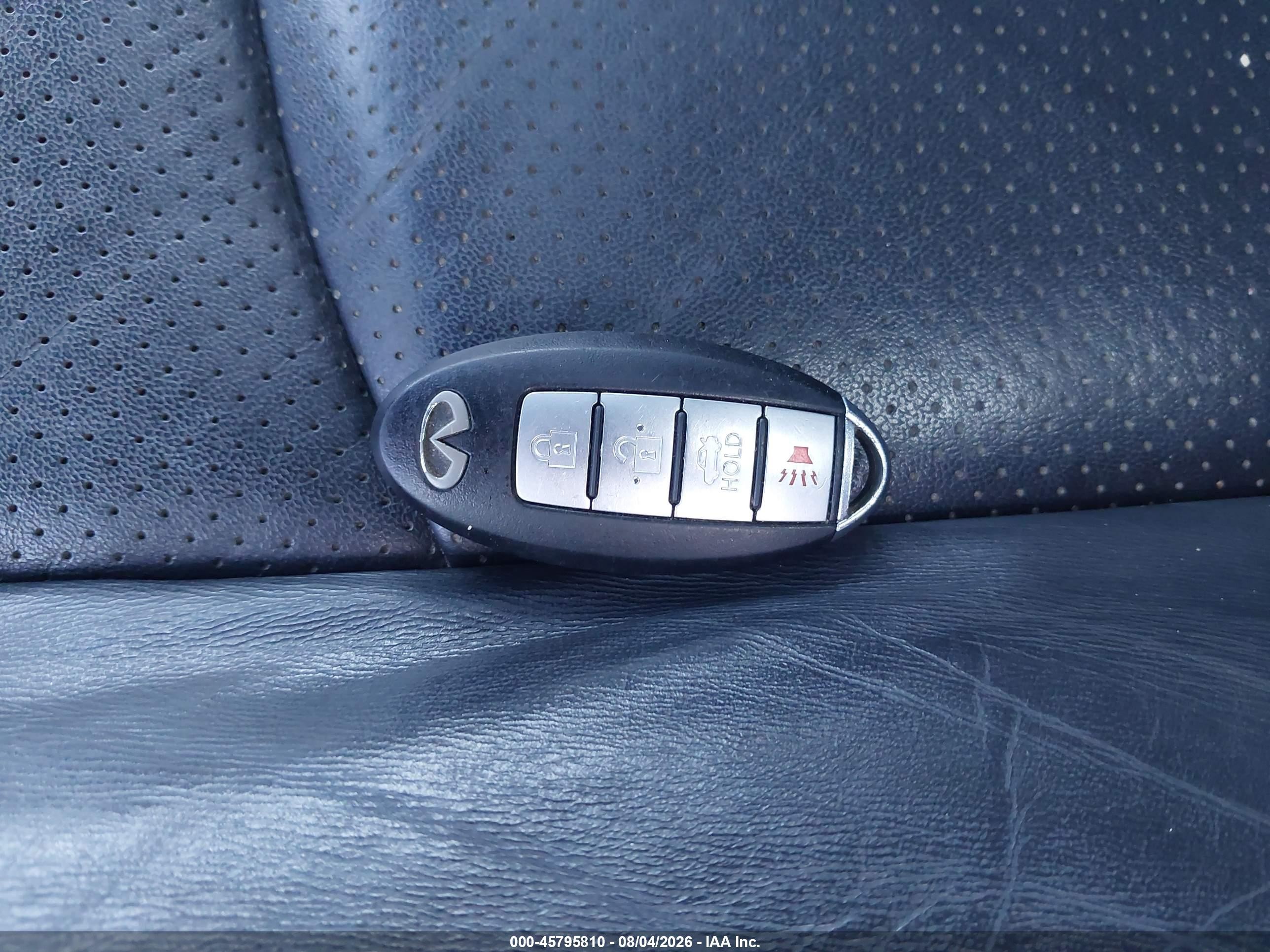 2011 Infiniti G25x Silver vin: JN1DV6AR3BM650829
