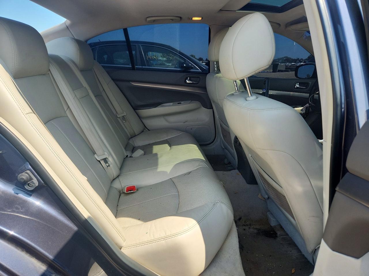 2012 Infiniti G25 Sedan X Серый vin: JN1DV6AR3CM730150
