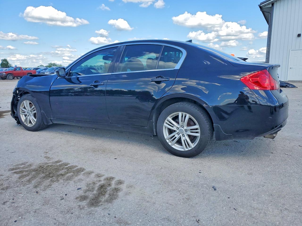 2011 Infiniti G25 Sedan X Черный vin: JN1DV6AR4BM650984