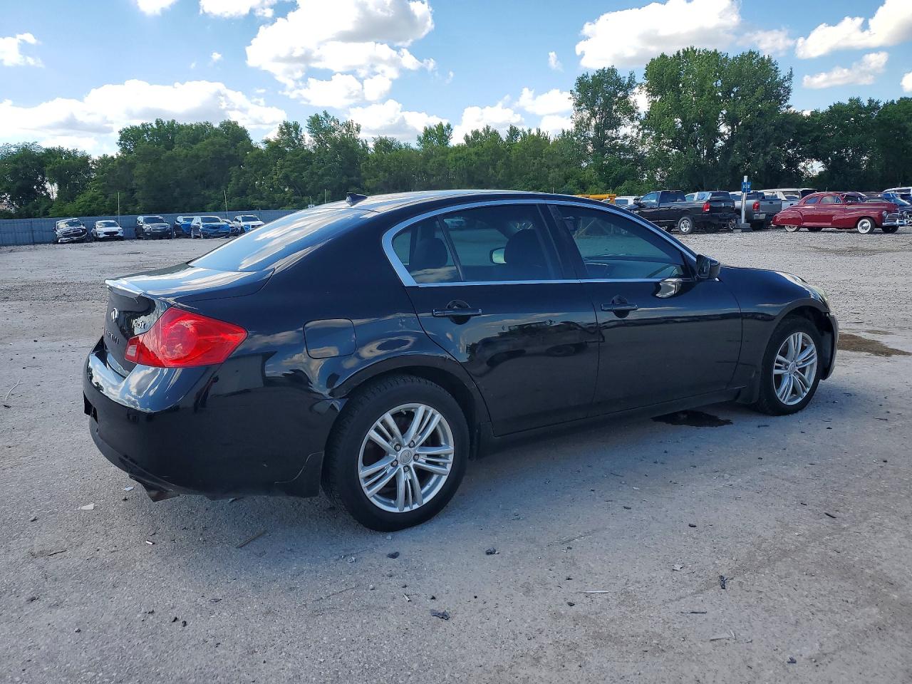 2011 Infiniti G25 Sedan X Черный vin: JN1DV6AR4BM650984
