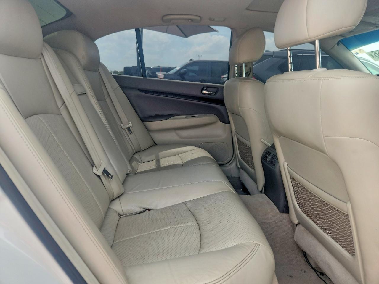 2012 Infiniti G25 Sedan X Белый vin: JN1DV6AR5CM731137