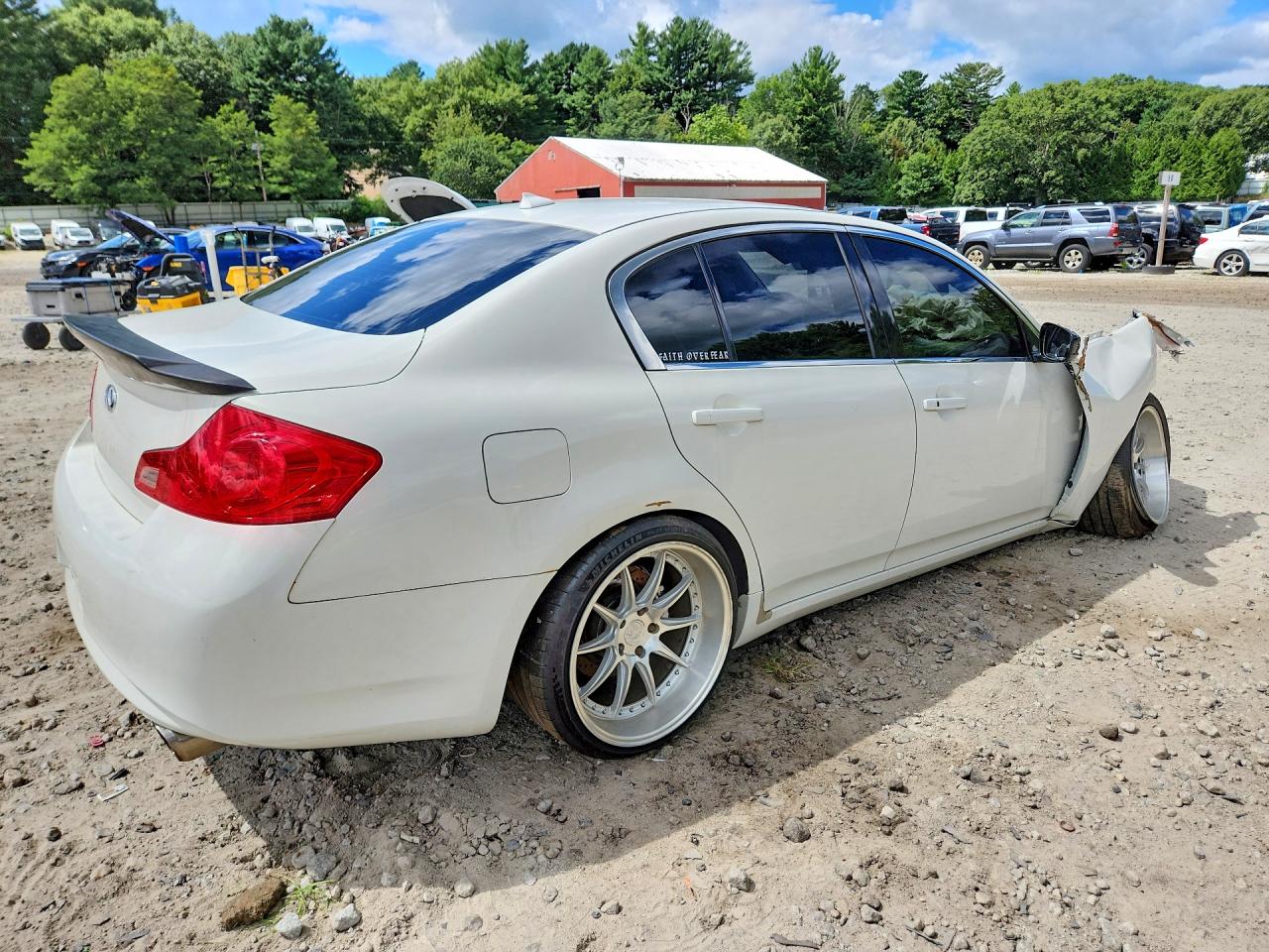 2011 Infiniti G25 Sedan X White vin: JN1DV6AR7BM450116