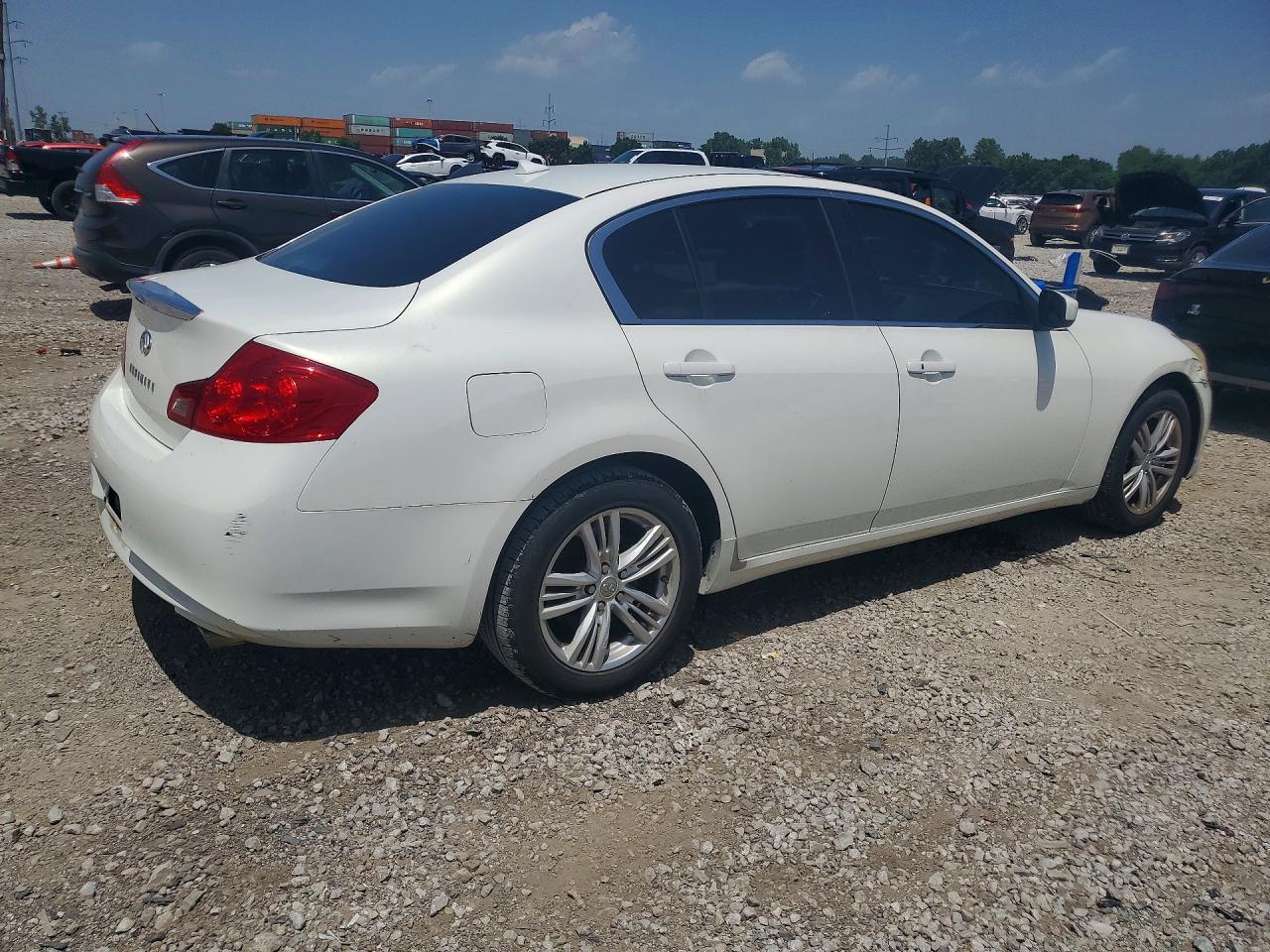 2011 Infiniti G25 Sedan X White vin: JN1DV6AR8BM650633
