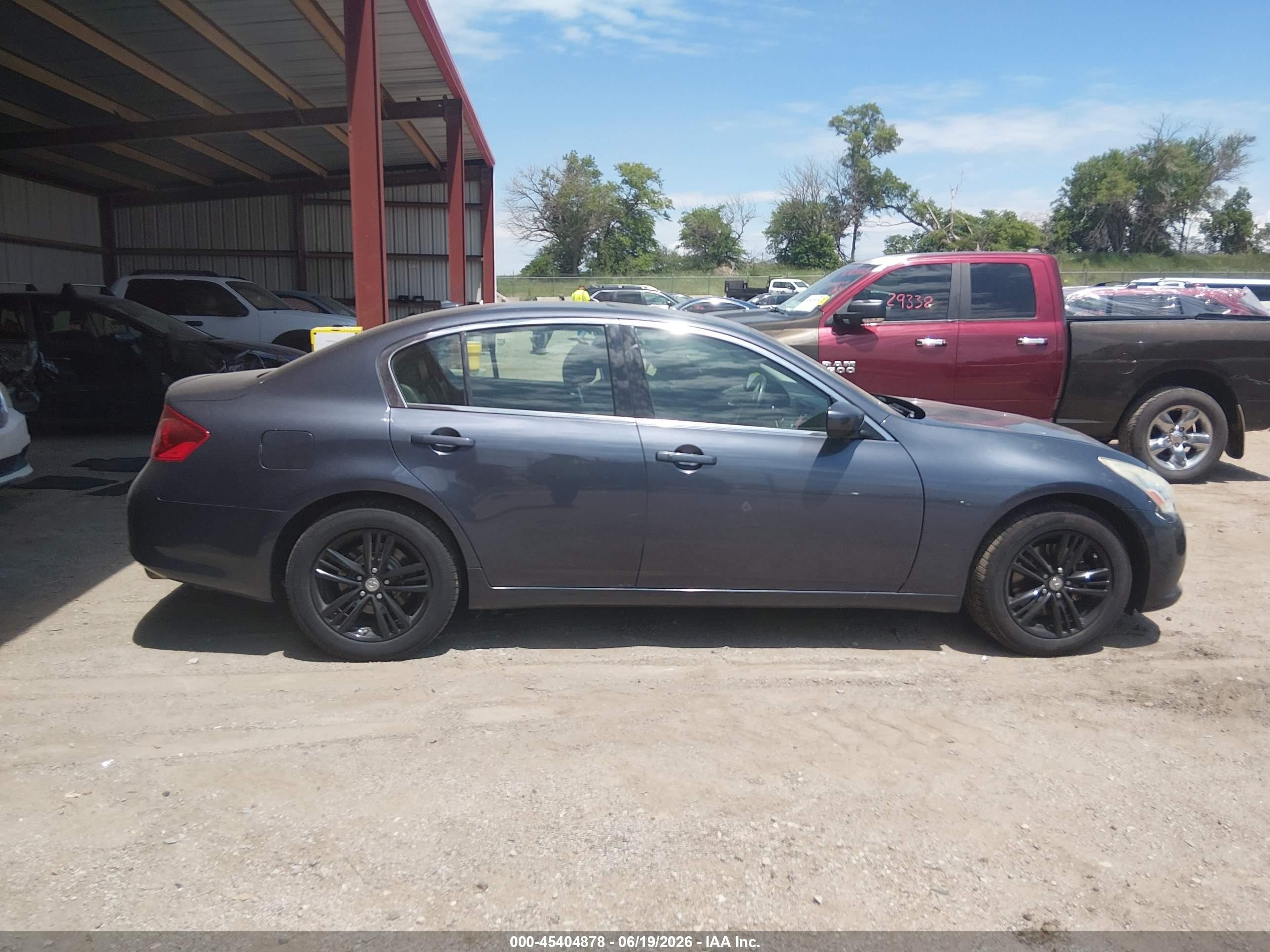 2011 Infiniti G25x   Blue vin: JN1DV6AR9BM451896