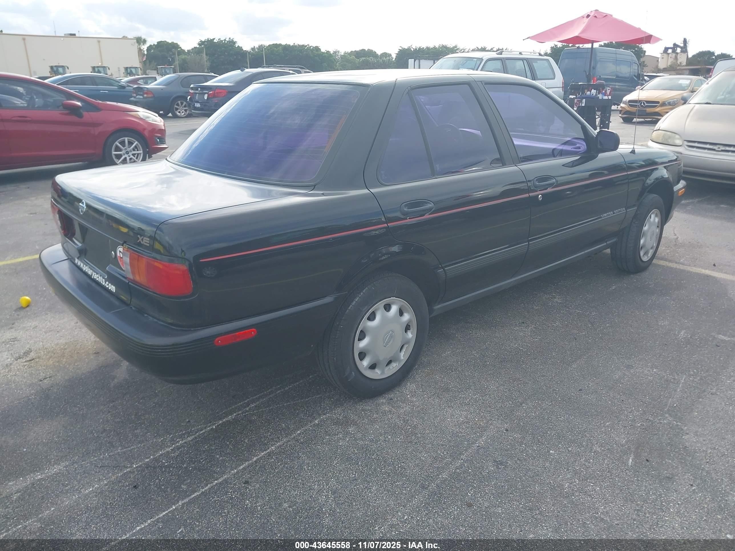 1993 Nissan Sentra E/xe/gxe Black vin: JN1EB31F2PU512840