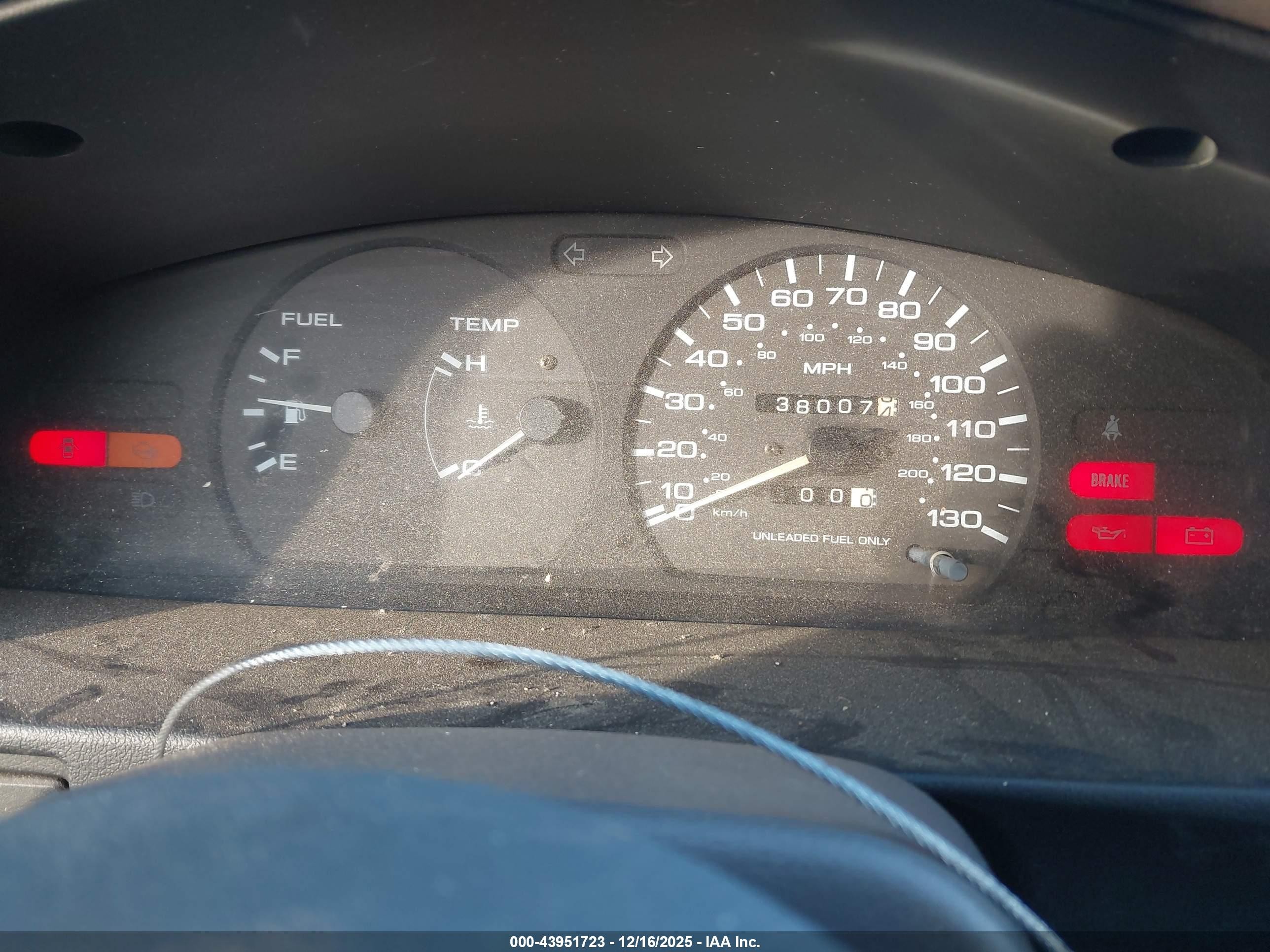 1992 Nissan Sentra   Light Blue vin: JN1EB31P4NU108962
