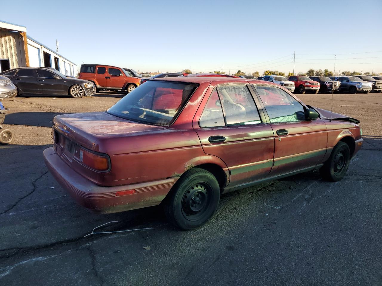 1992 Nissan Sentra Бордовый vin: JN1EB31P4NU135921