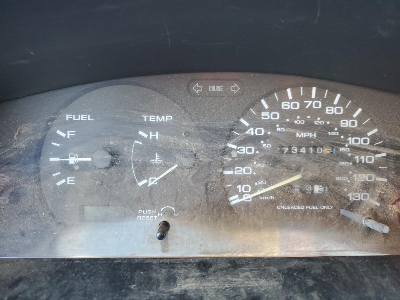 1992 Nissan Sentra Бордовый vin: JN1EB31P4NU135921