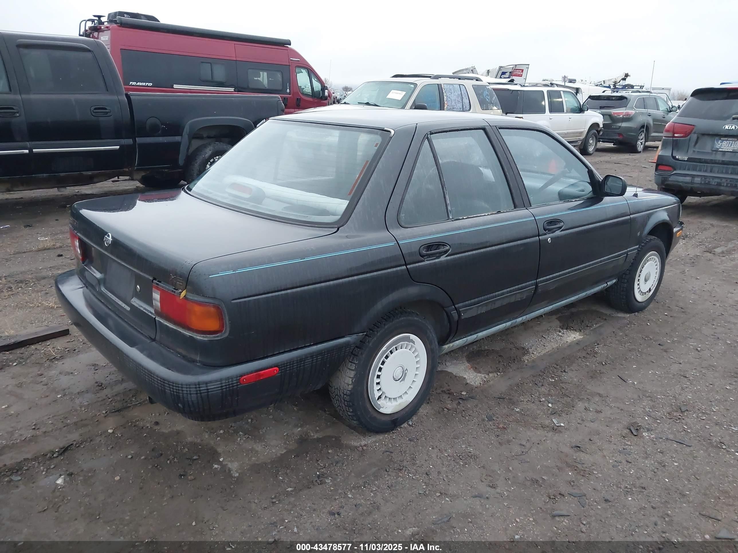 1992 Nissan Sentra   Blue vin: JN1EB31P4NU145218
